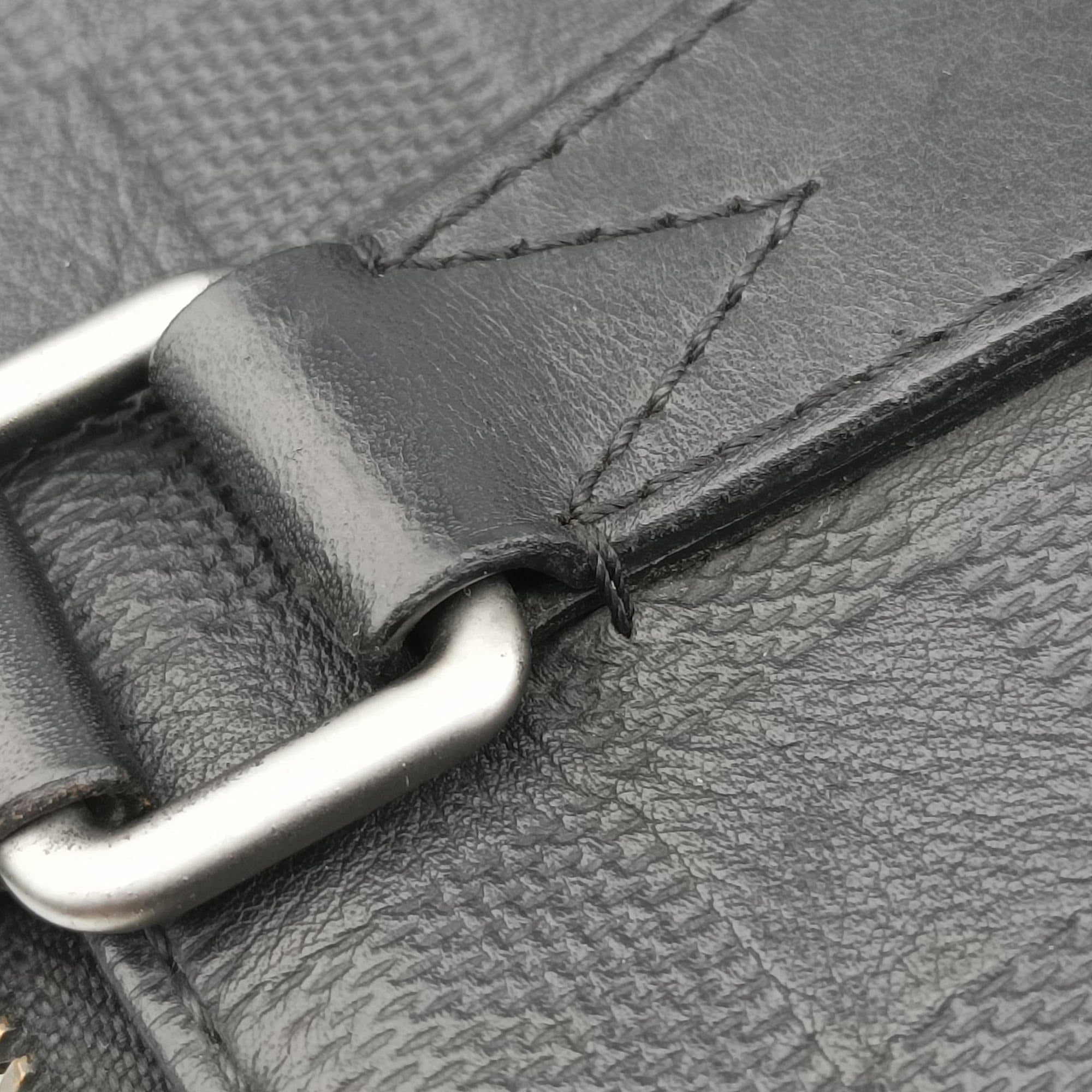 Pre-owned Louis Vuitton Porte Documents Jour Noir Damier Graphite N48224 handbag | stylenewstar