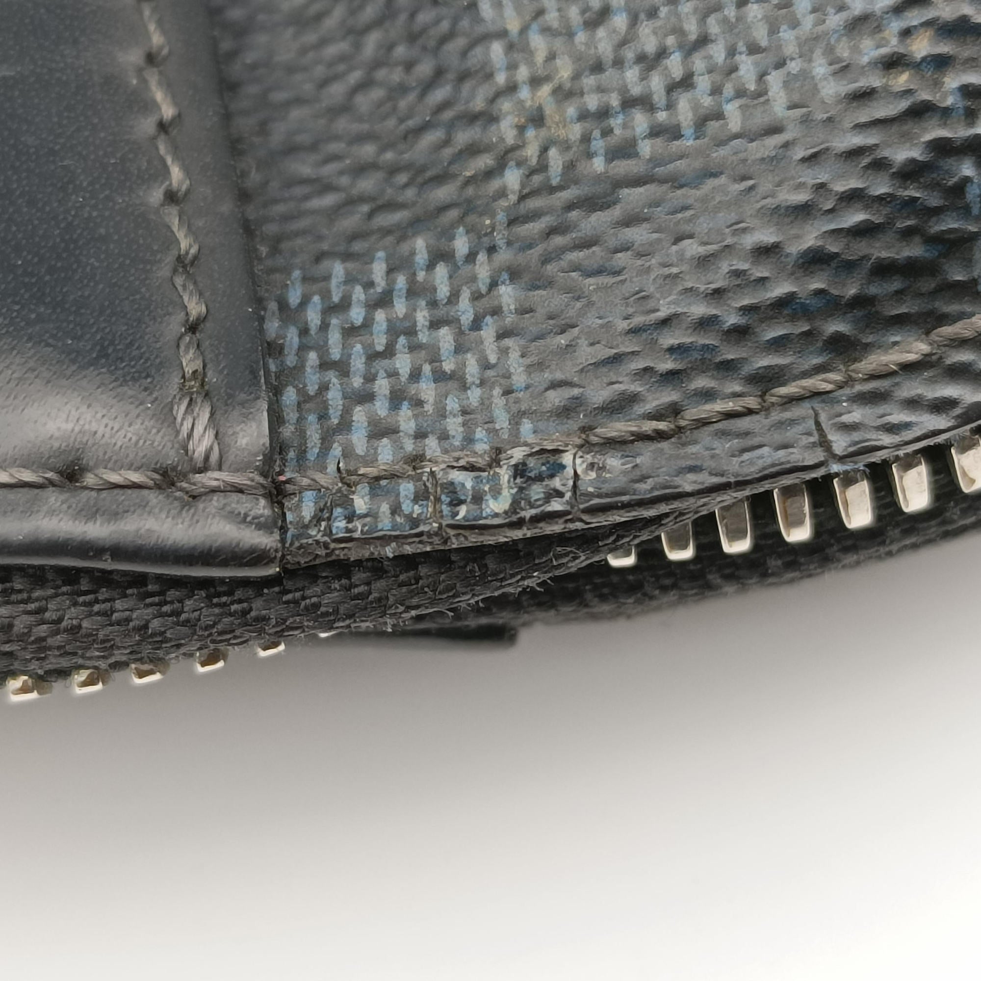 Pre-owned Louis Vuitton Porte-Documents Jour NM Black×Navy Damier Cobalt N48260 handbag | stylenewstar