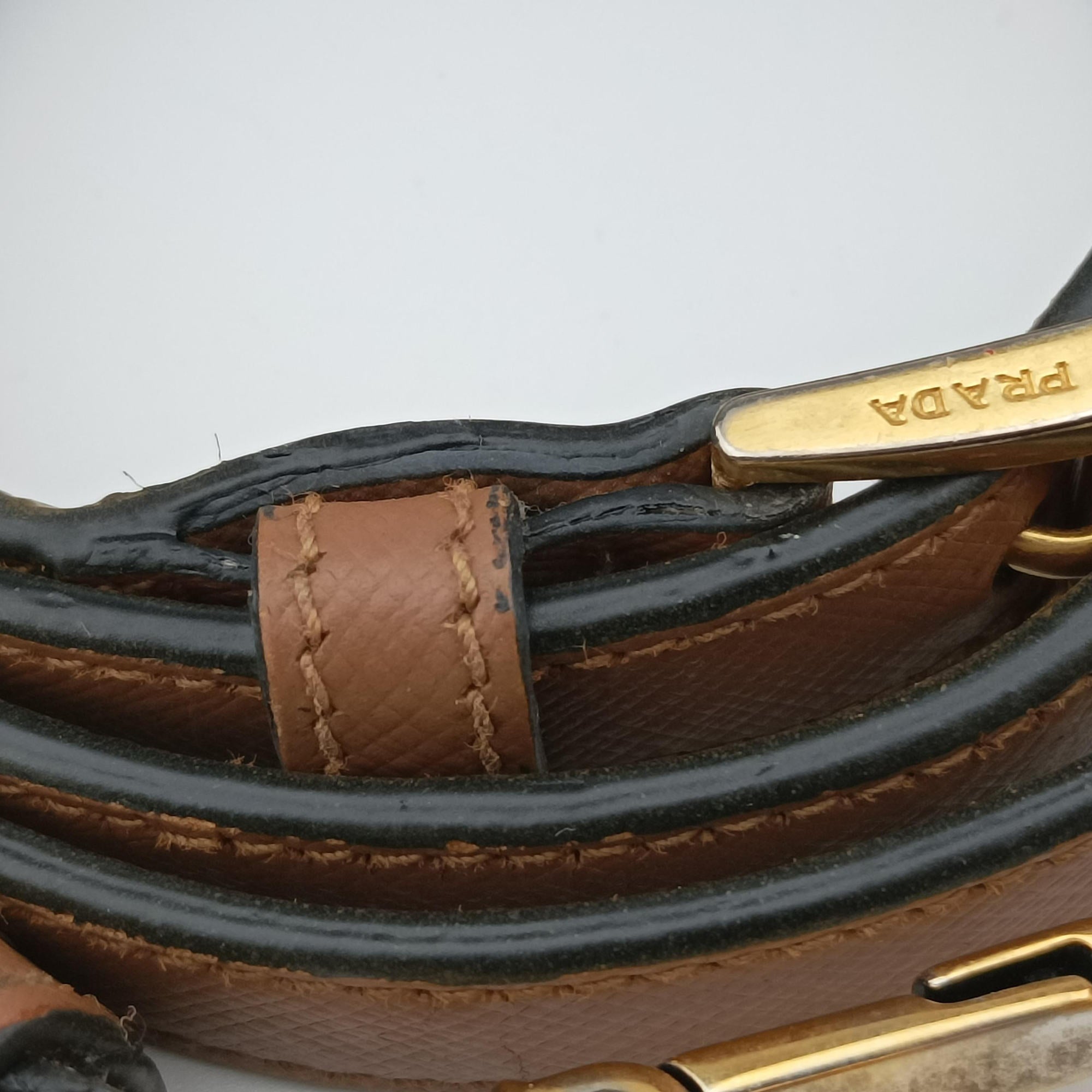 Pre-owned Prada Bicolor Box Brown×White Saffiano Leather  shoulderbag | stylenewstar