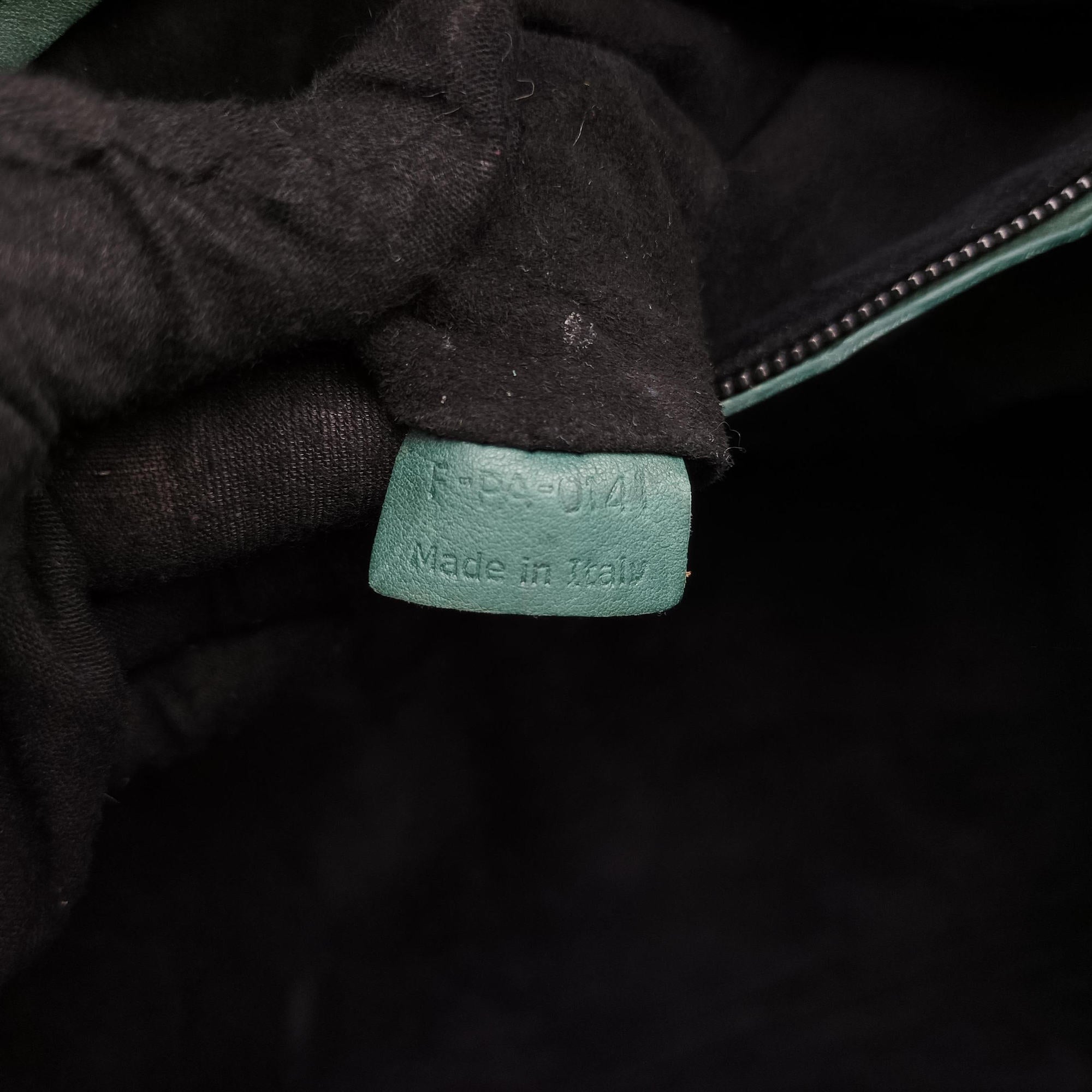 Secondhand Celine Luggage Small Square Phantom Green Leather  handbag | stylenewstar