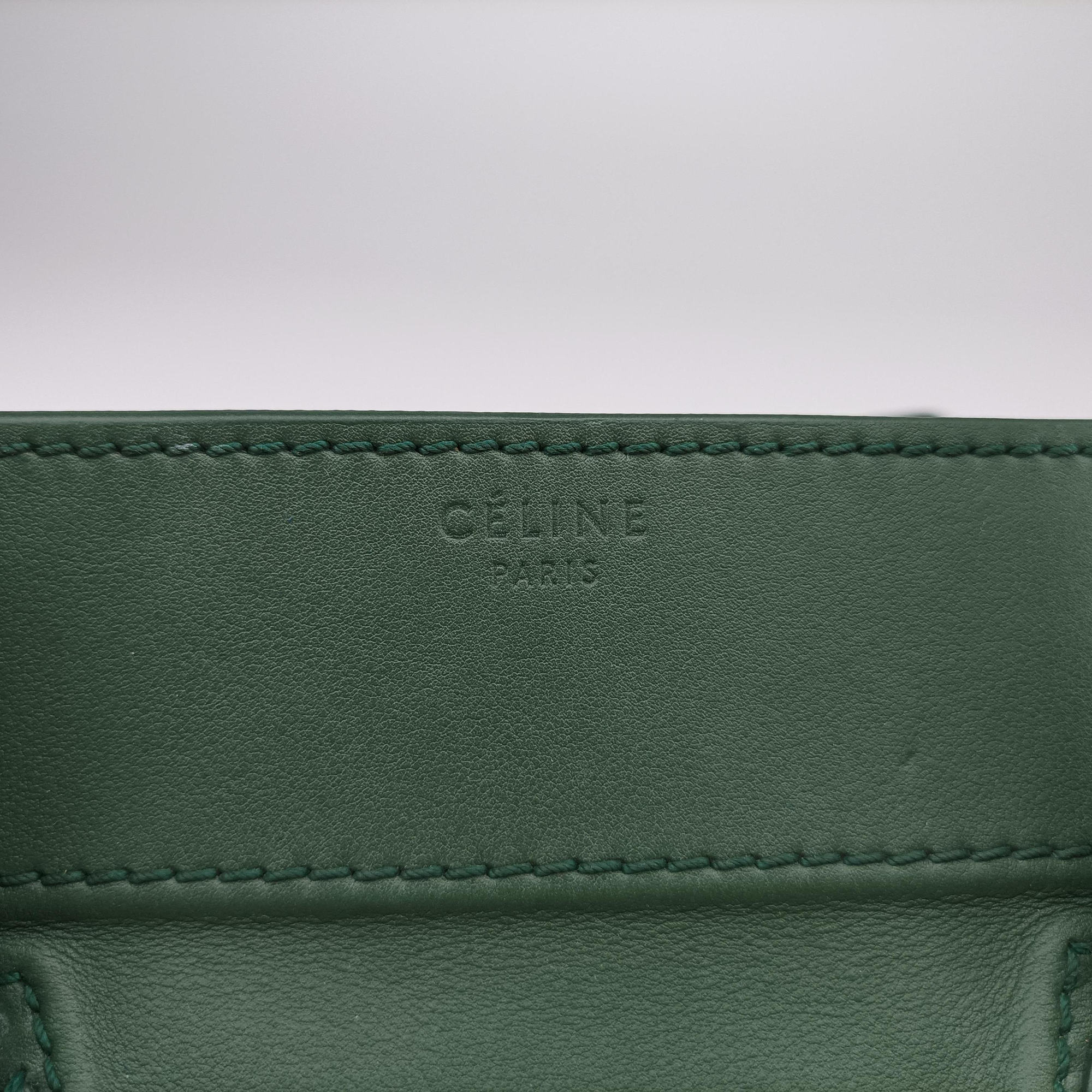 Secondhand Celine Luggage Small Square Phantom Green Leather  handbag | stylenewstar