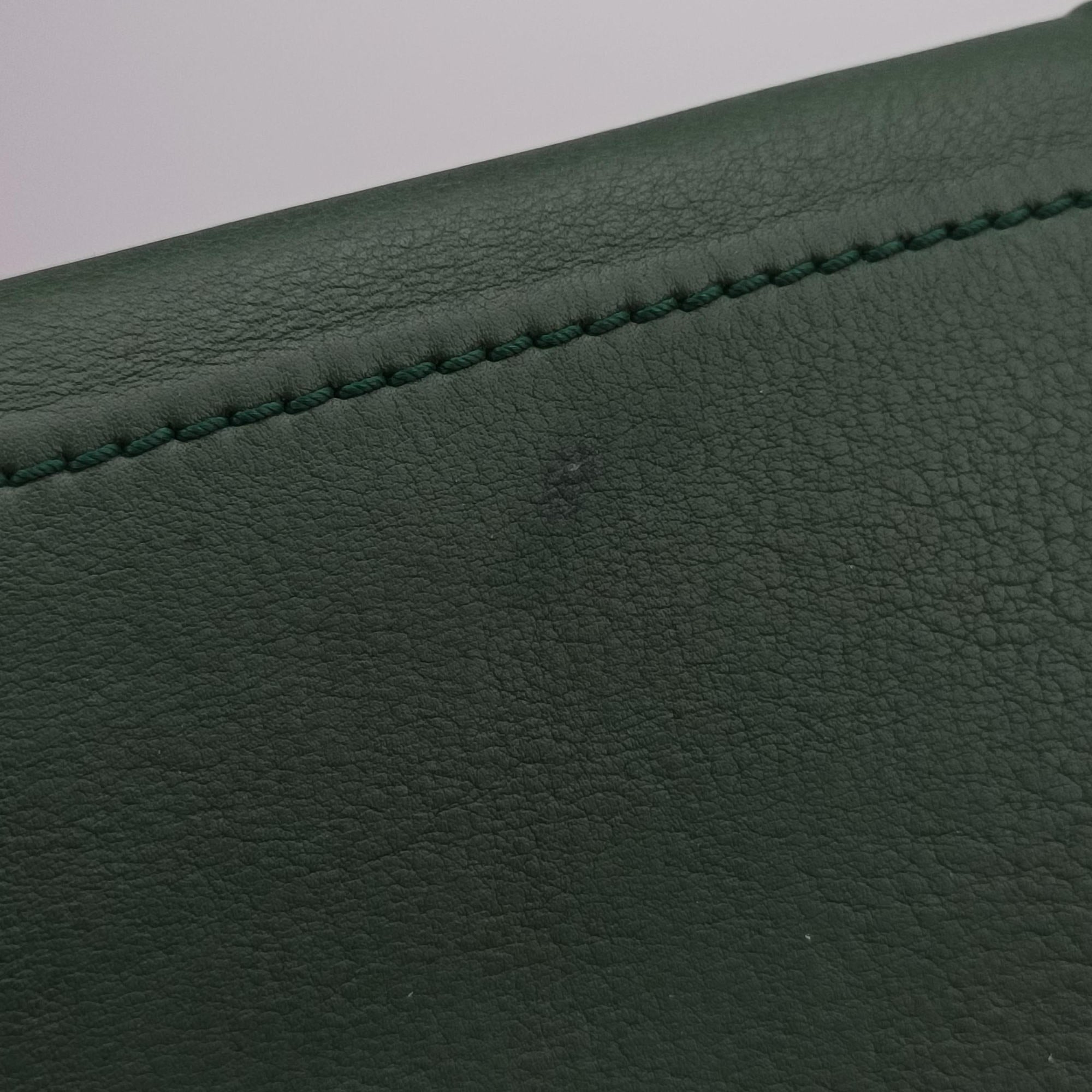Secondhand Celine Luggage Small Square Phantom Green Leather  handbag | stylenewstar