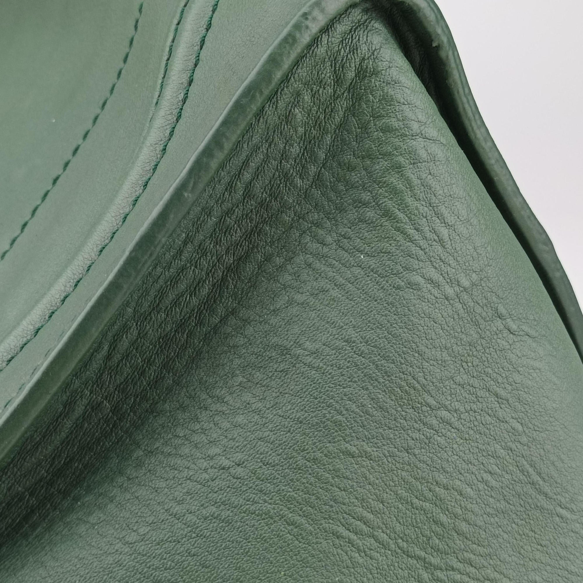 Secondhand Celine Luggage Small Square Phantom Green Leather  handbag | stylenewstar