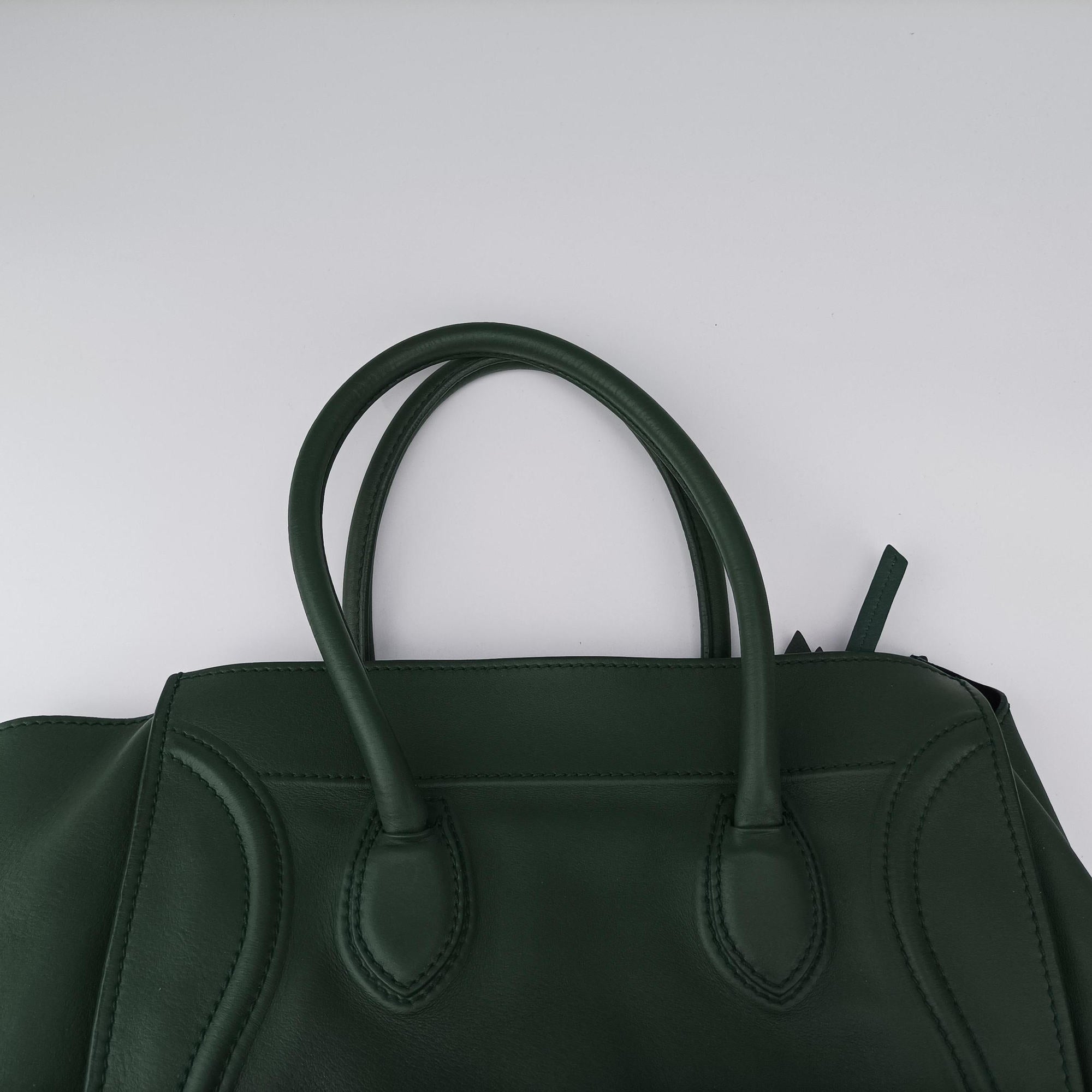 Secondhand Celine Luggage Small Square Phantom Green Leather  handbag | stylenewstar