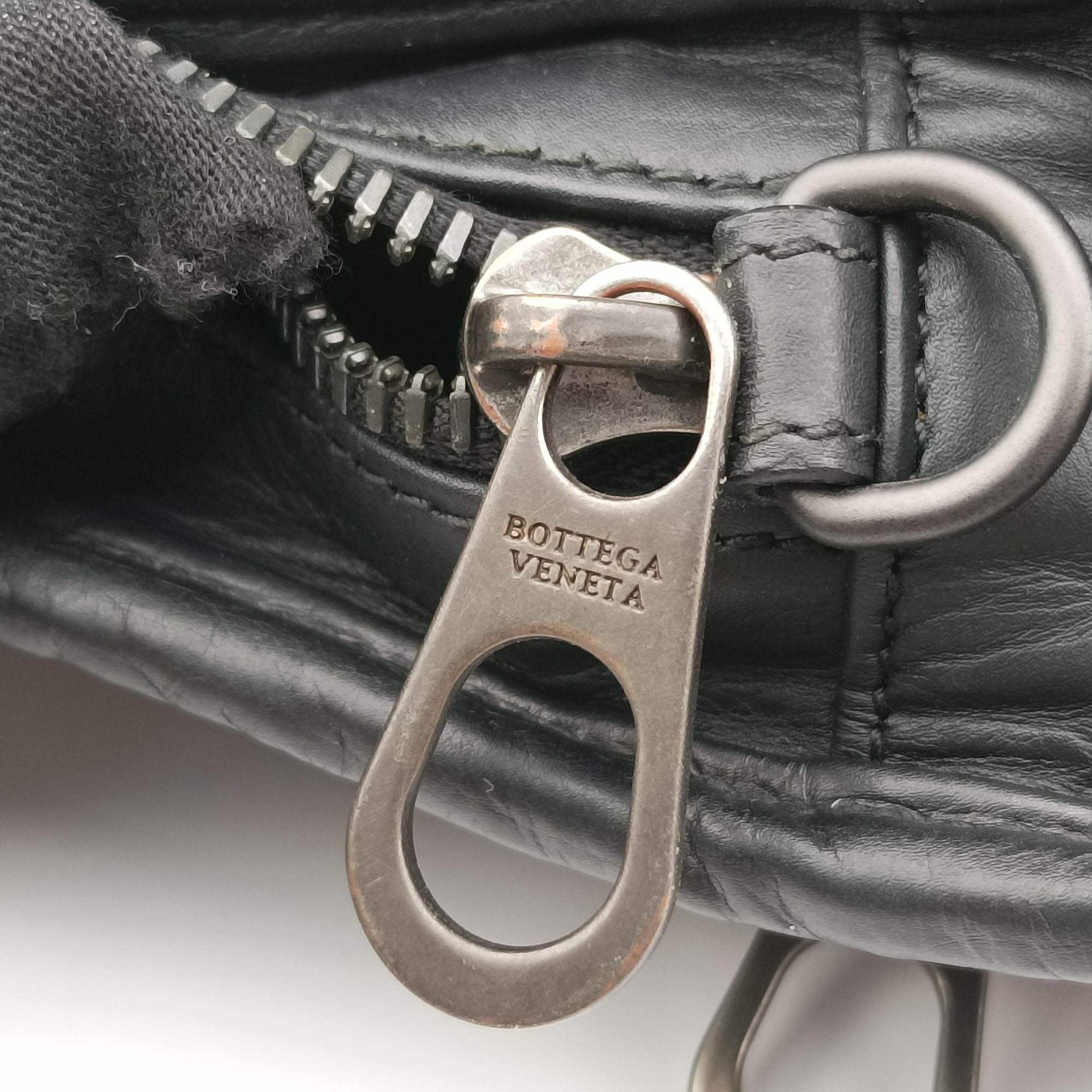 Pre-owned Bottega Veneta Intrecciato Black lambskin  handbag | stylenewstar