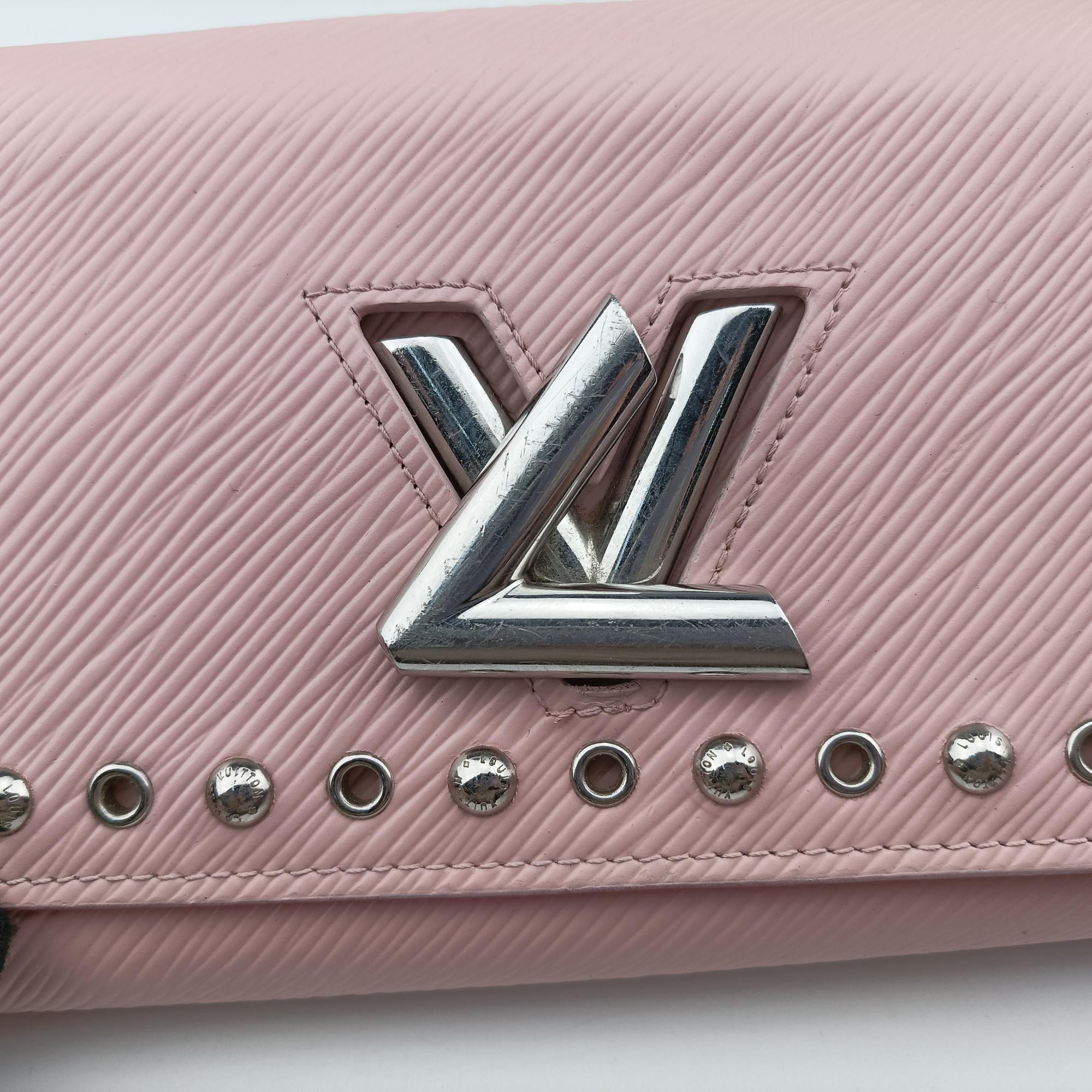 Pre-owned Louis Vuitton Twist Chain Wallet Rose Ballerine Epi M62307 shoulderbag | stylenewstar