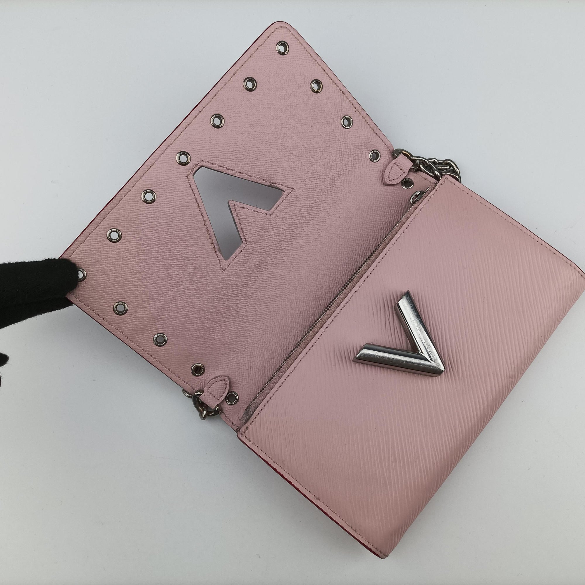 Pre-owned Louis Vuitton Twist Chain Wallet Rose Ballerine Epi M62307 shoulderbag | stylenewstar