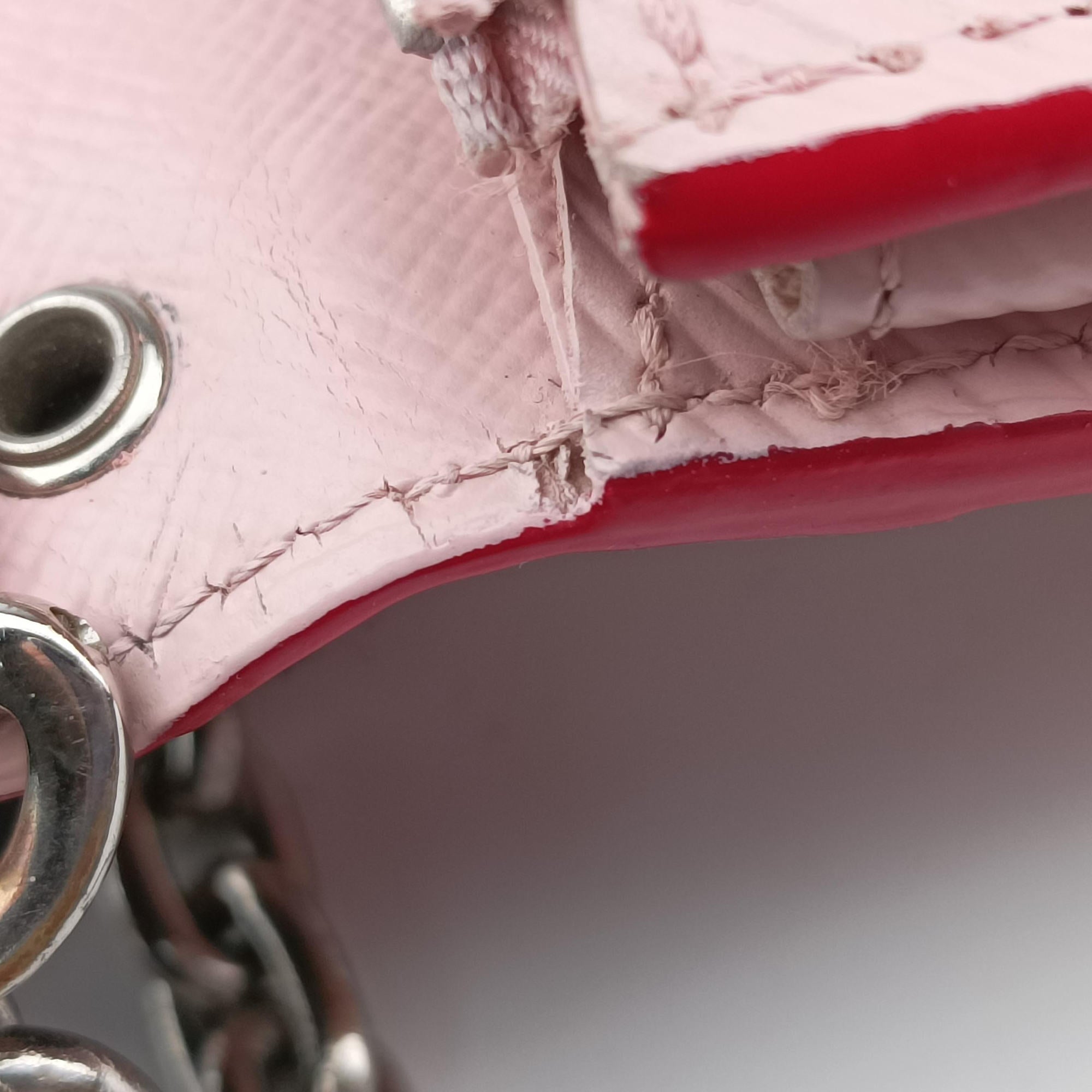 Pre-owned Louis Vuitton Twist Chain Wallet Rose Ballerine Epi M62307 shoulderbag | stylenewstar