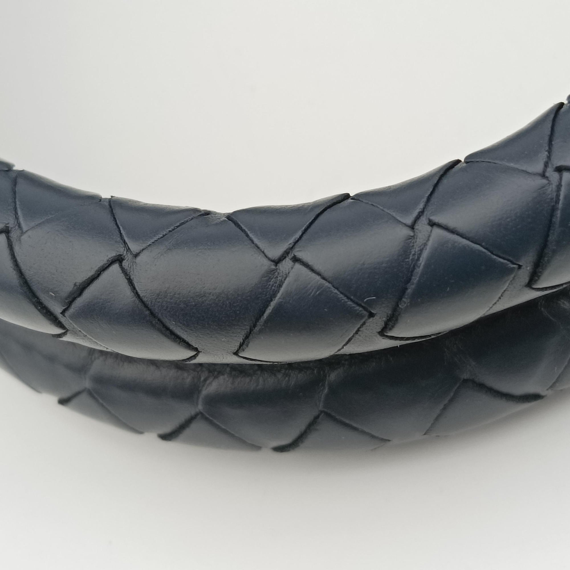 Pre-owned Bottega Veneta Intrecciato Navy lambskin  shoulderbag | stylenewstar