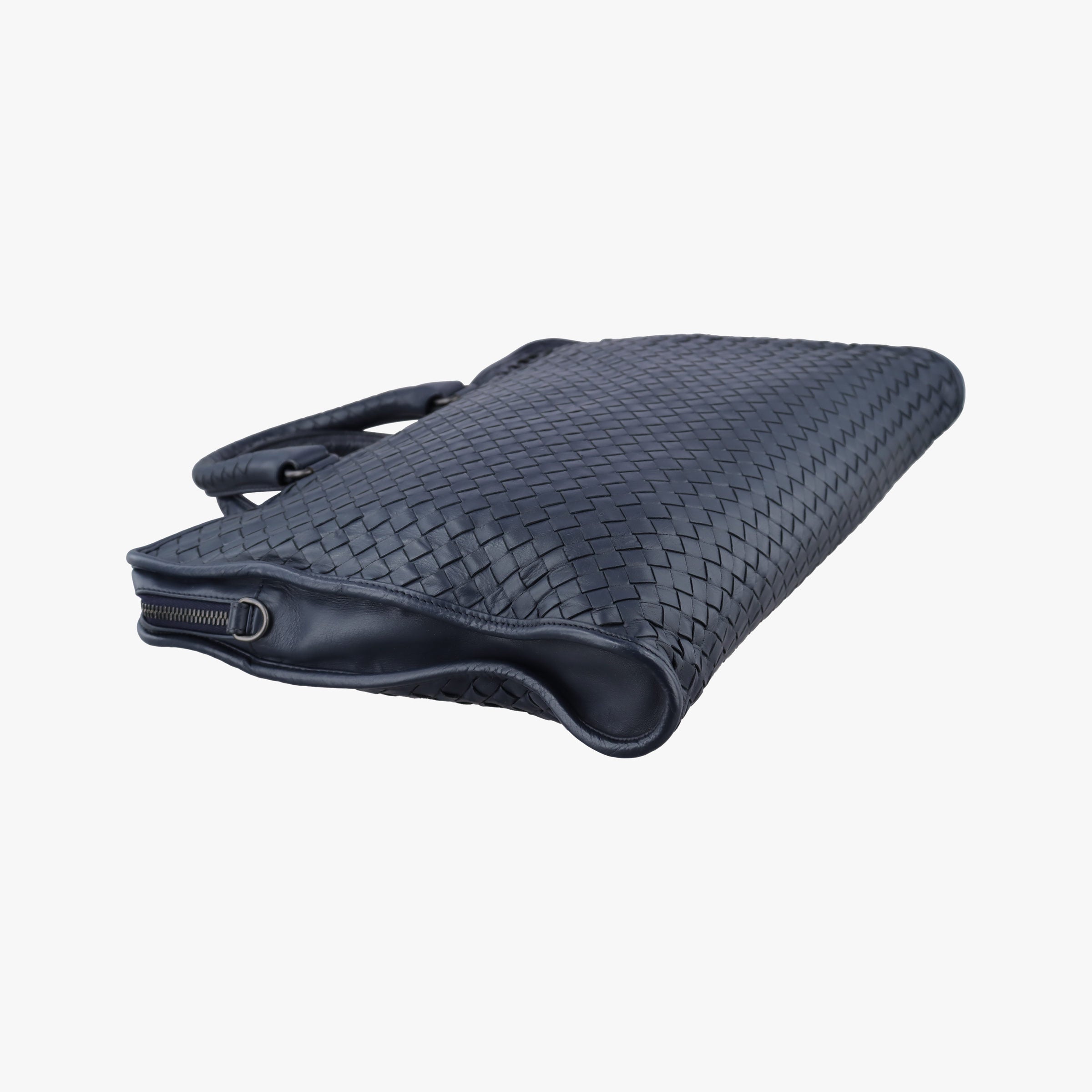 Pre-owned Bottega Veneta Intrecciato Navy lambskin  shoulderbag | stylenewstar