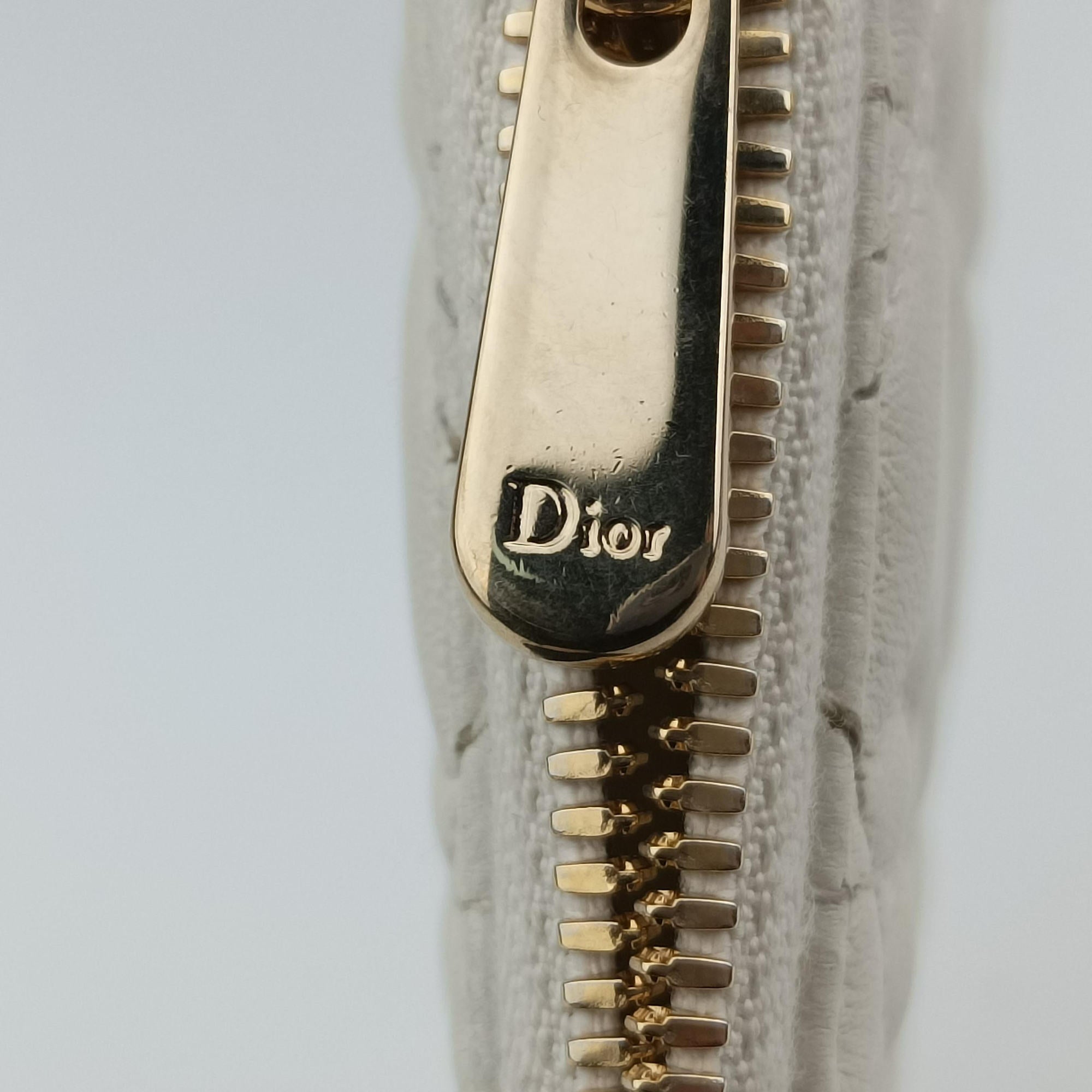 Secondhand Christian Dior Lady Dior Call'in Dior White Lambskin  shoulderbag | stylenewstar