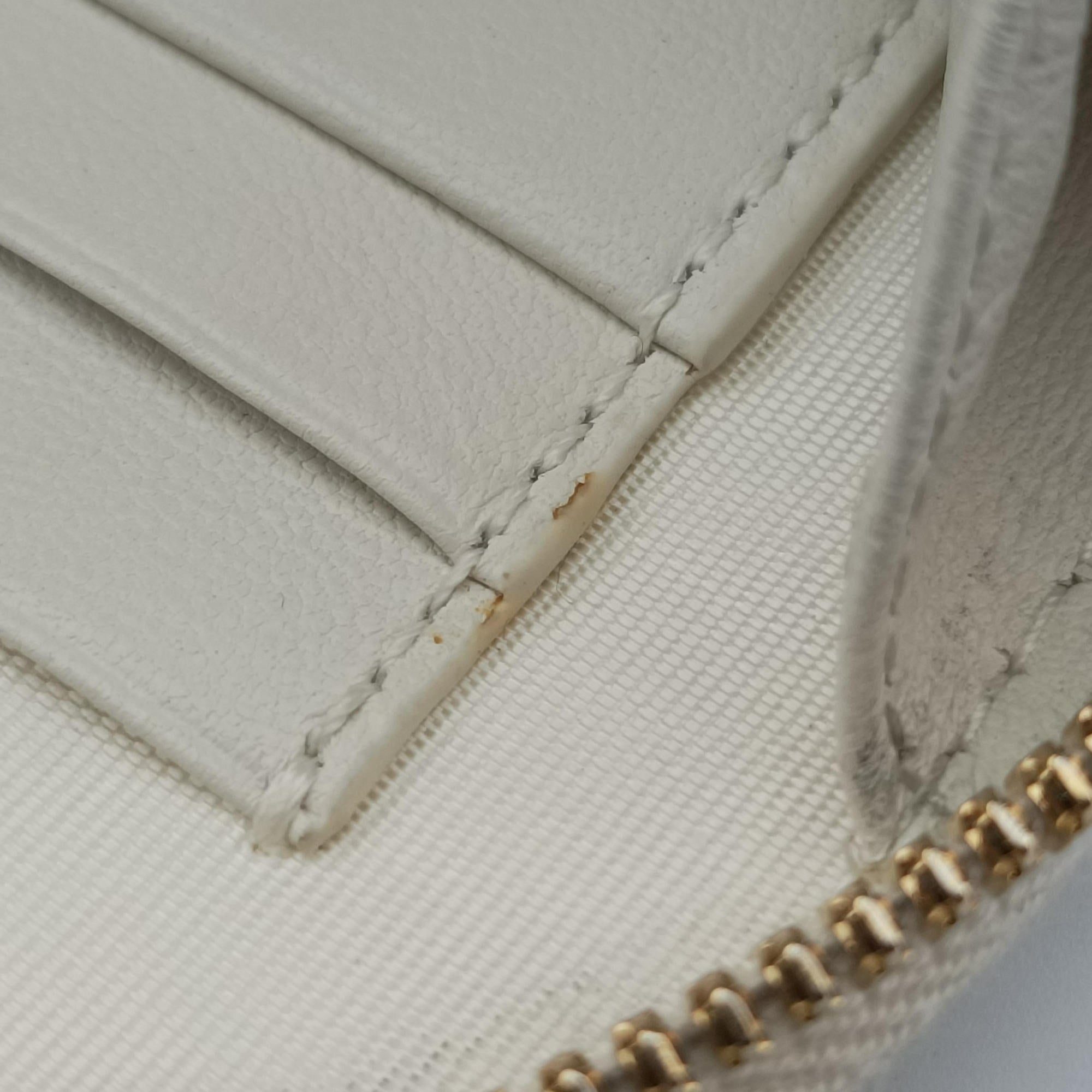 Secondhand Christian Dior Lady Dior Call'in Dior White Lambskin  shoulderbag | stylenewstar