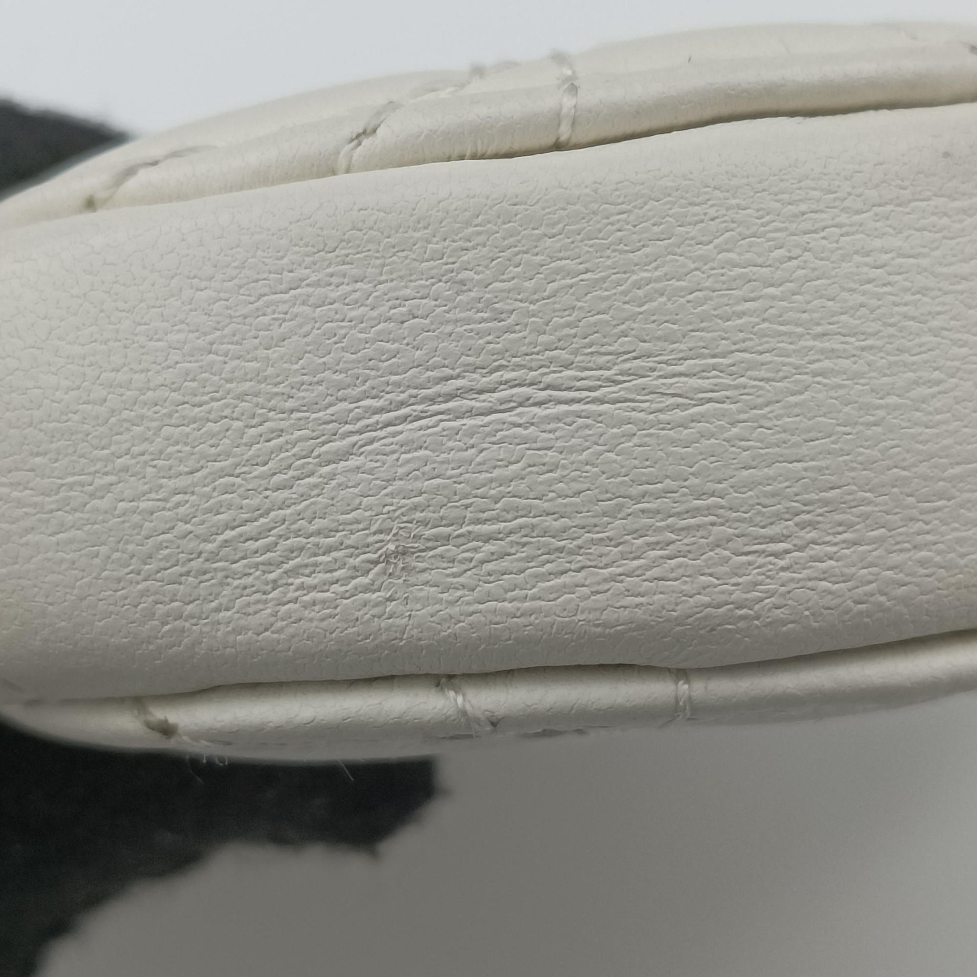 Secondhand Christian Dior Lady Dior Call'in Dior White Lambskin  shoulderbag | stylenewstar