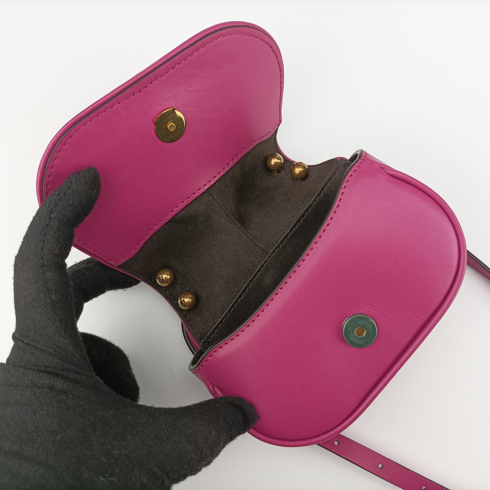 Pre-owned Fendi C'mon Small Rose Leather 7AS219 shoulderbag | stylenewstar