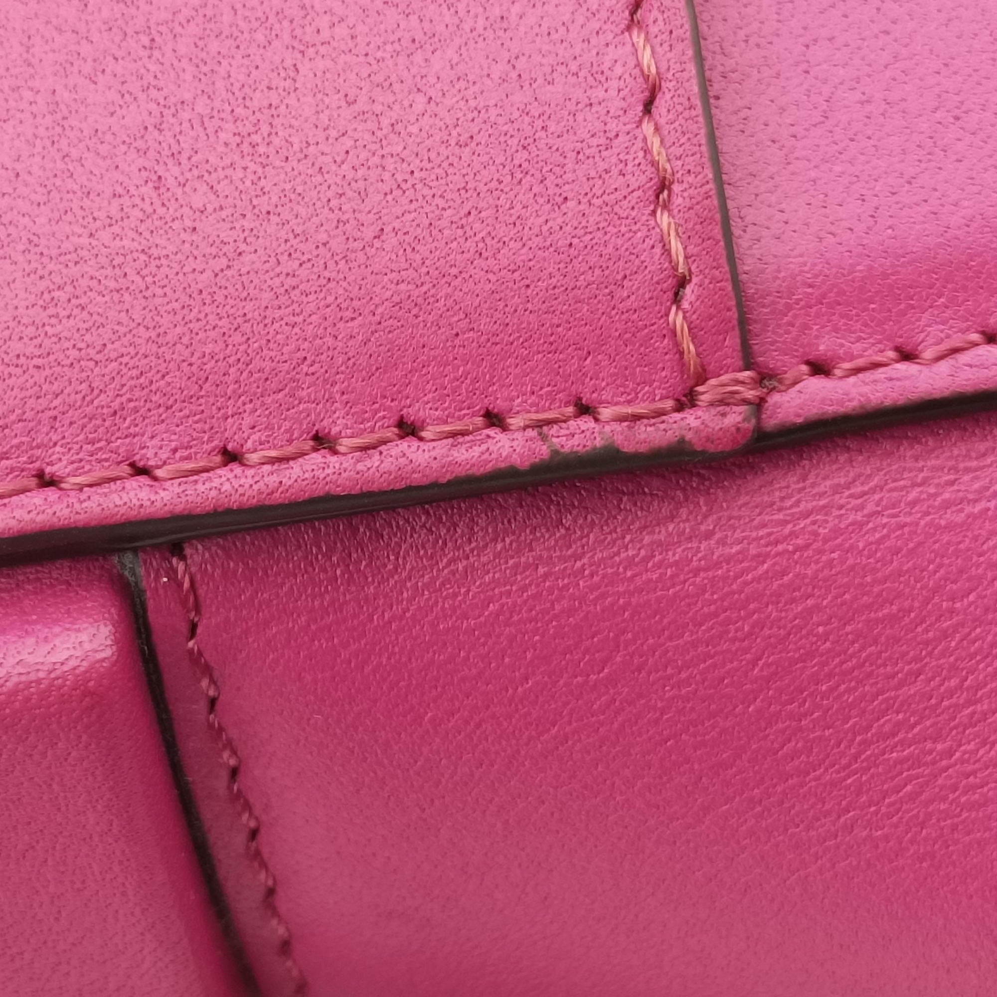 Pre-owned Fendi C'mon Small Rose Leather 7AS219 shoulderbag | stylenewstar