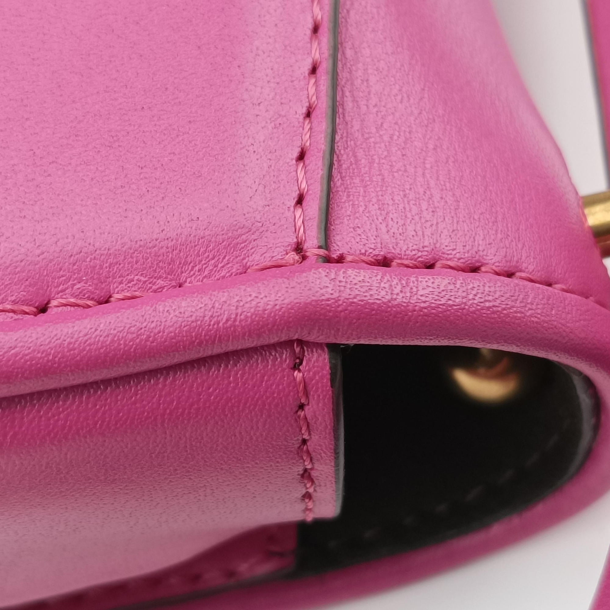 Pre-owned Fendi C'mon Small Rose Leather 7AS219 shoulderbag | stylenewstar