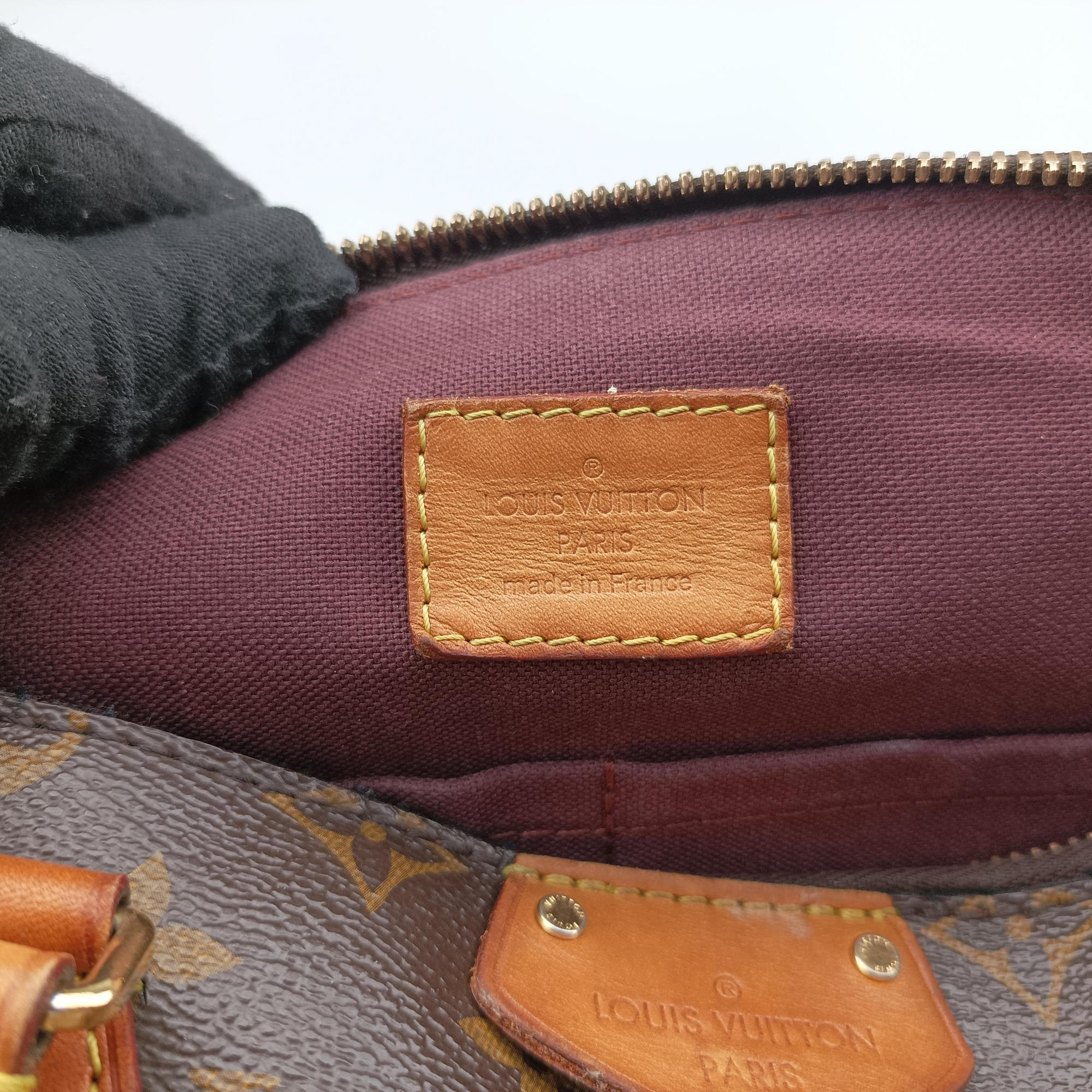 Secondhand Louis Vuitton TURENNE MM Brown Monogram Canvas M48814 shoulderbag | stylenewstar