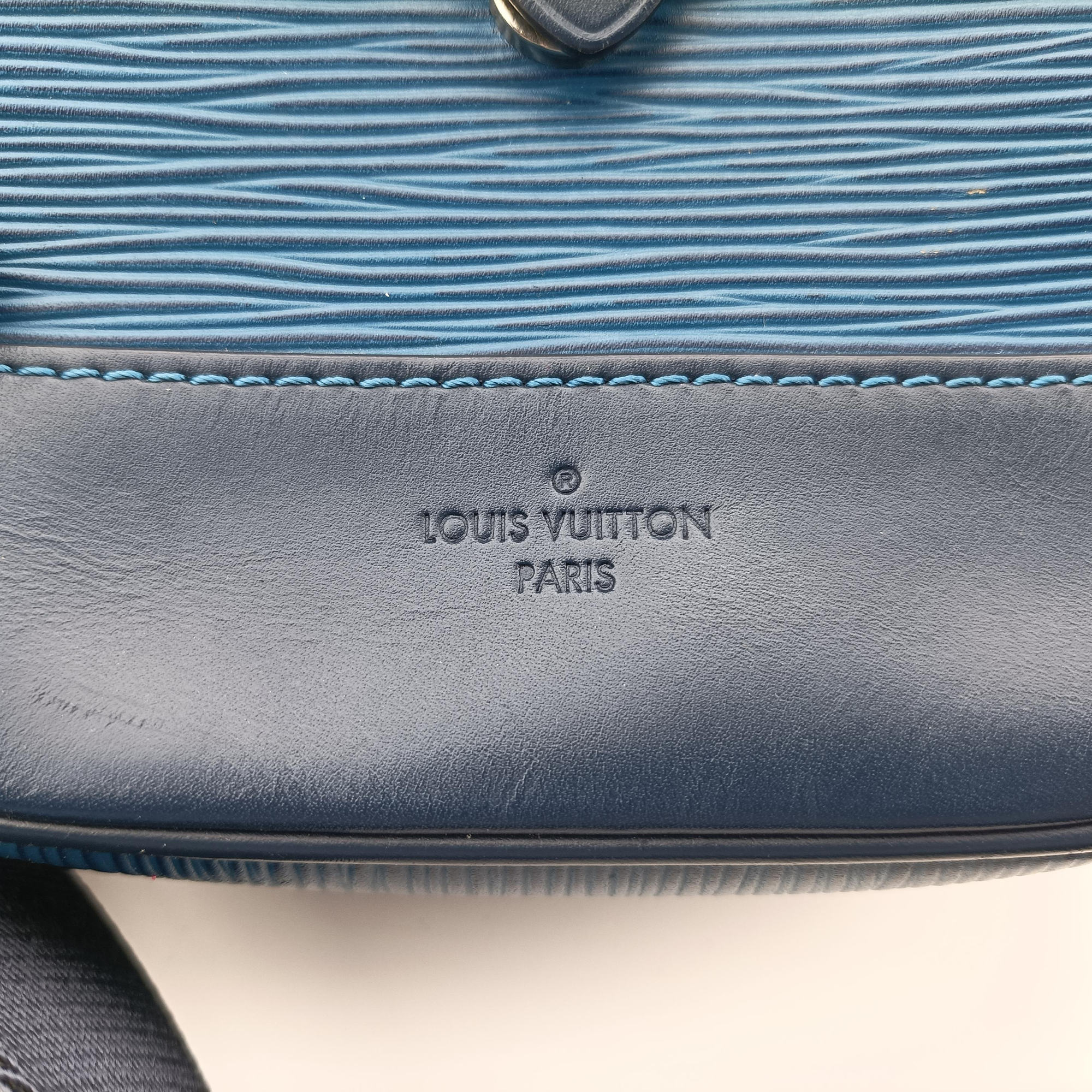 Pre-owned Louis Vuitton Downtown BB Messenger Blue Azur Epi ×leather M53497 shoulderbag | stylenewstar