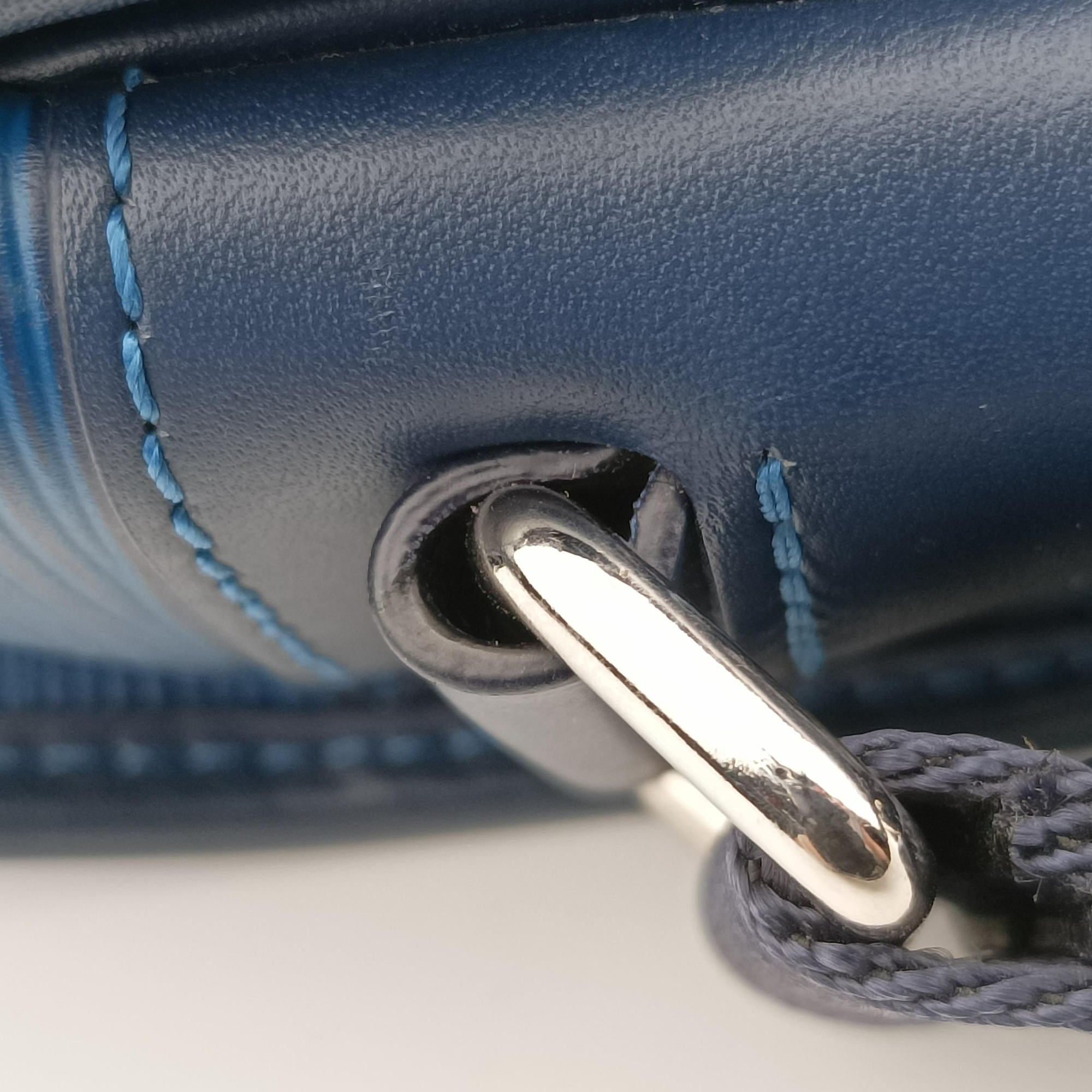 Pre-owned Louis Vuitton Downtown BB Messenger Blue Azur Epi ×leather M53497 shoulderbag | stylenewstar
