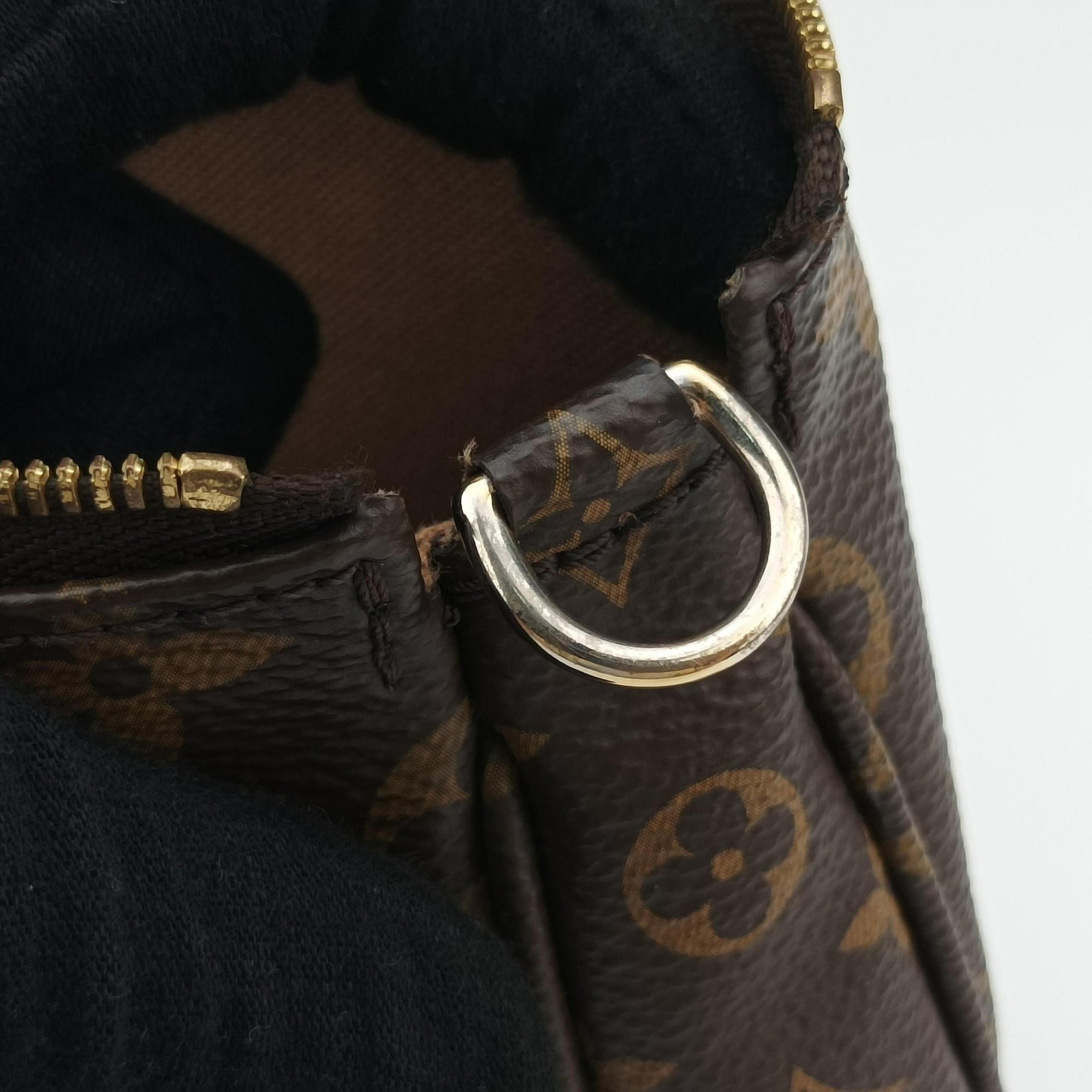Secondhand Louis Vuitton Multi Pochette Accessoir brown×khaki Monogram Canvas M44813 shoulderbag | stylenewstar