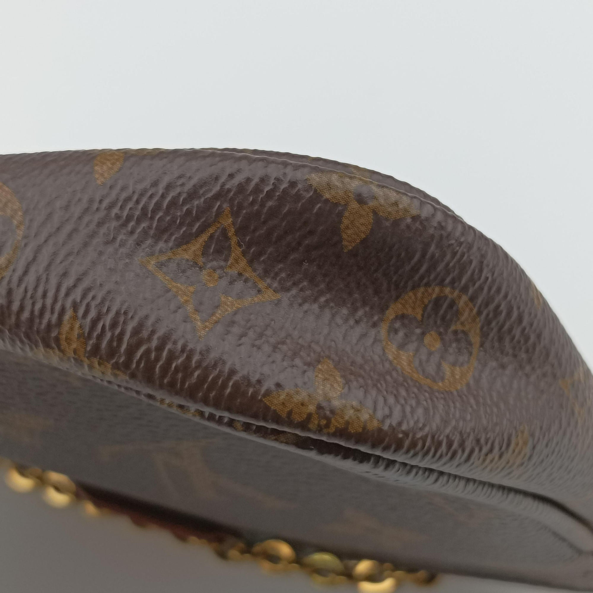 Vintage Louis Vuitton MULTI POCHETTE ACCESSOIRES brown×khaki Monogram Canvas M44840 shoulderbag | stylenewstar