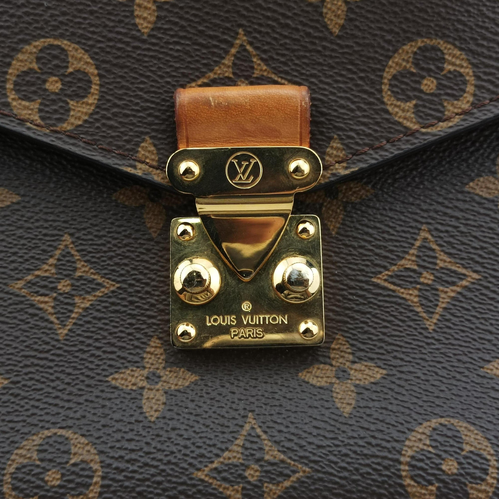 Pre-owned Louis Vuitton Pochette Metis MM Brown Monogram Canvas M44875 shoulderbag | stylenewstar
