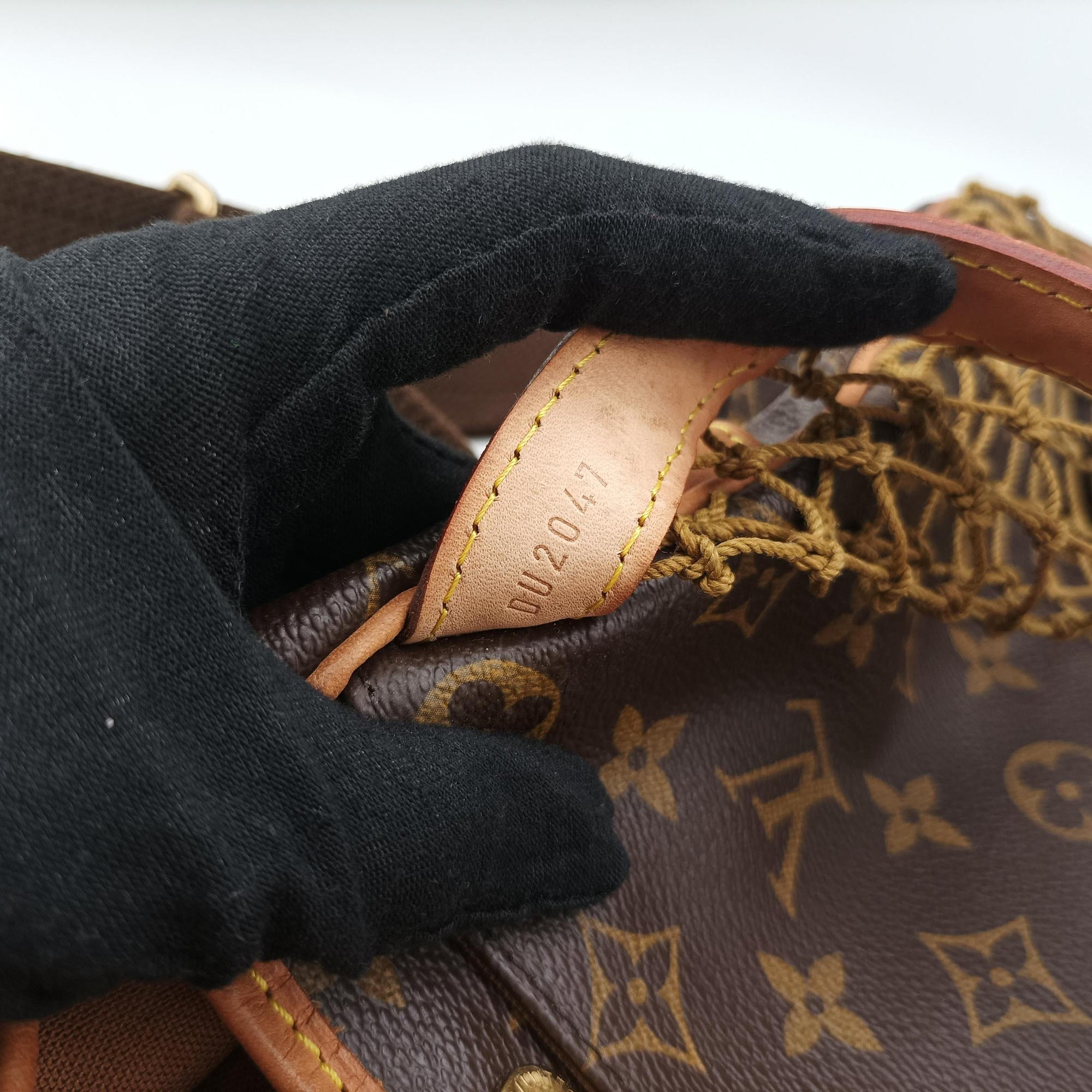 Pre-owned Louis Vuitton Congo GM brown Monogram Canvas M40115 shoulderbag | stylenewstar