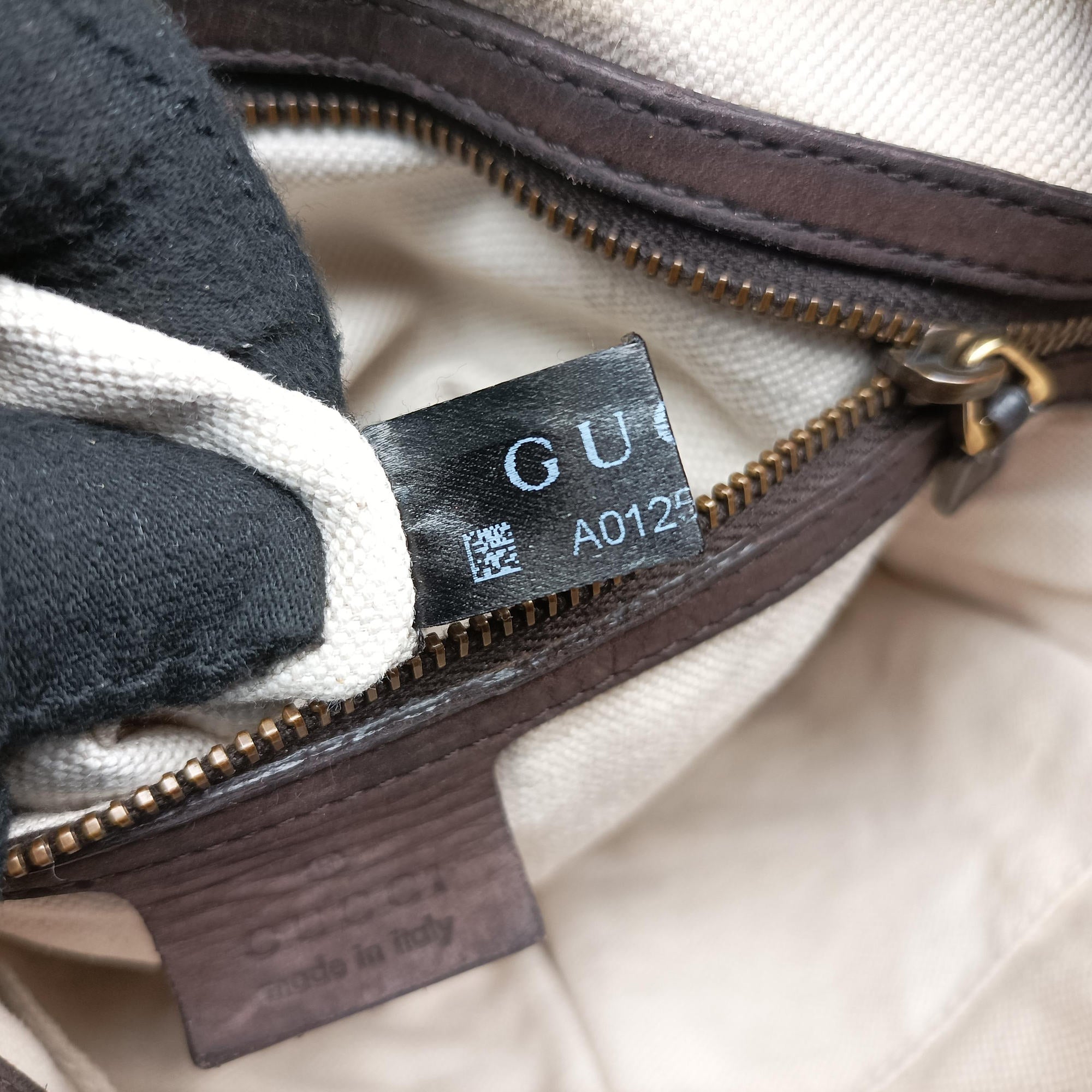 Pre-owned Gucci Ribot Horse Head Flap Brown Suede 296881 shoulderbag | stylenewstar