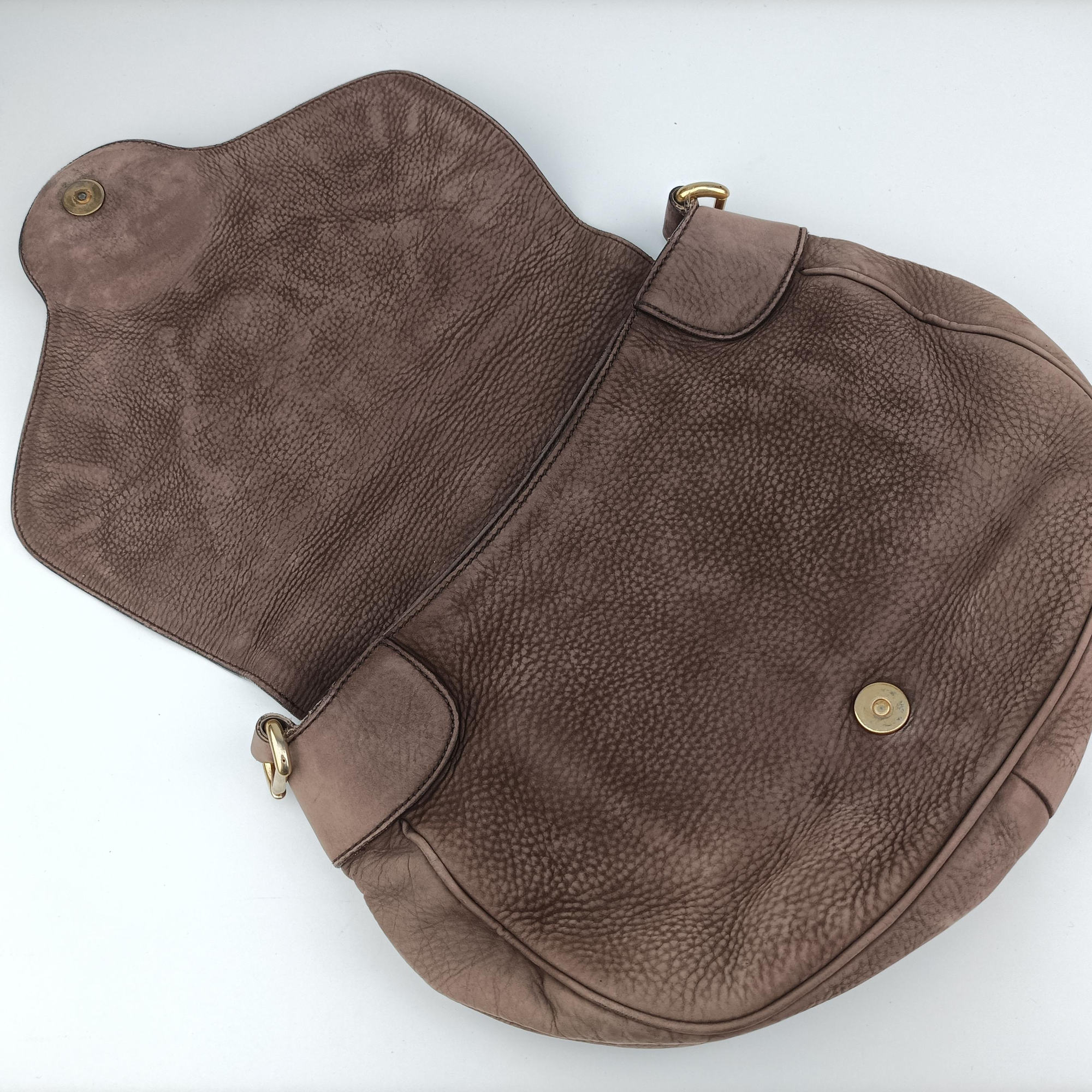 Pre-owned Gucci Ribot Horse Head Flap Brown Suede 296881 shoulderbag | stylenewstar