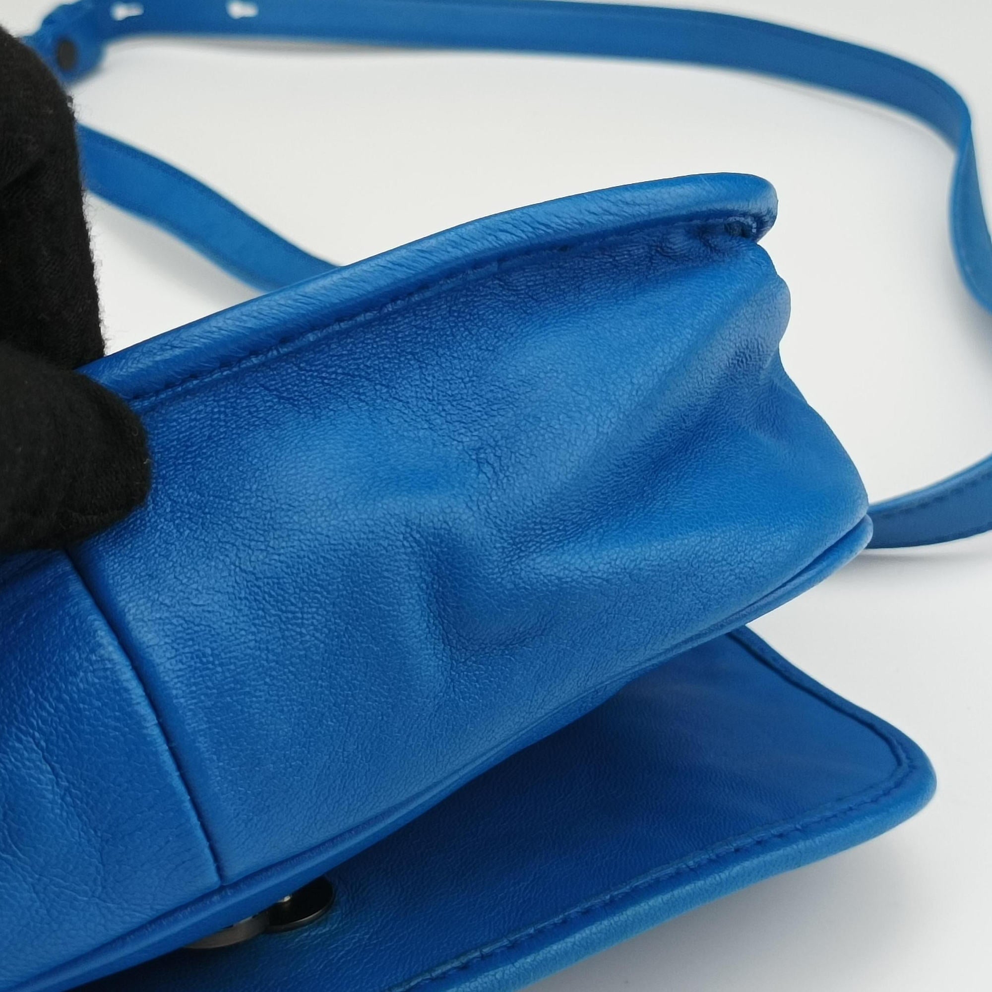 Secondhand Bottega Veneta Intrecciato Blue lambskin  shoulderbag | stylenewstar
