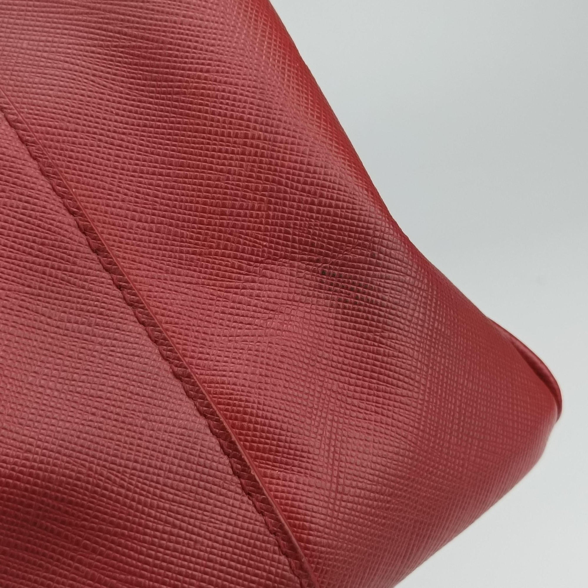 Pre-owned Prada Galleria Red SAFFIANO Leather BN1786 shoulderbag | stylenewstar