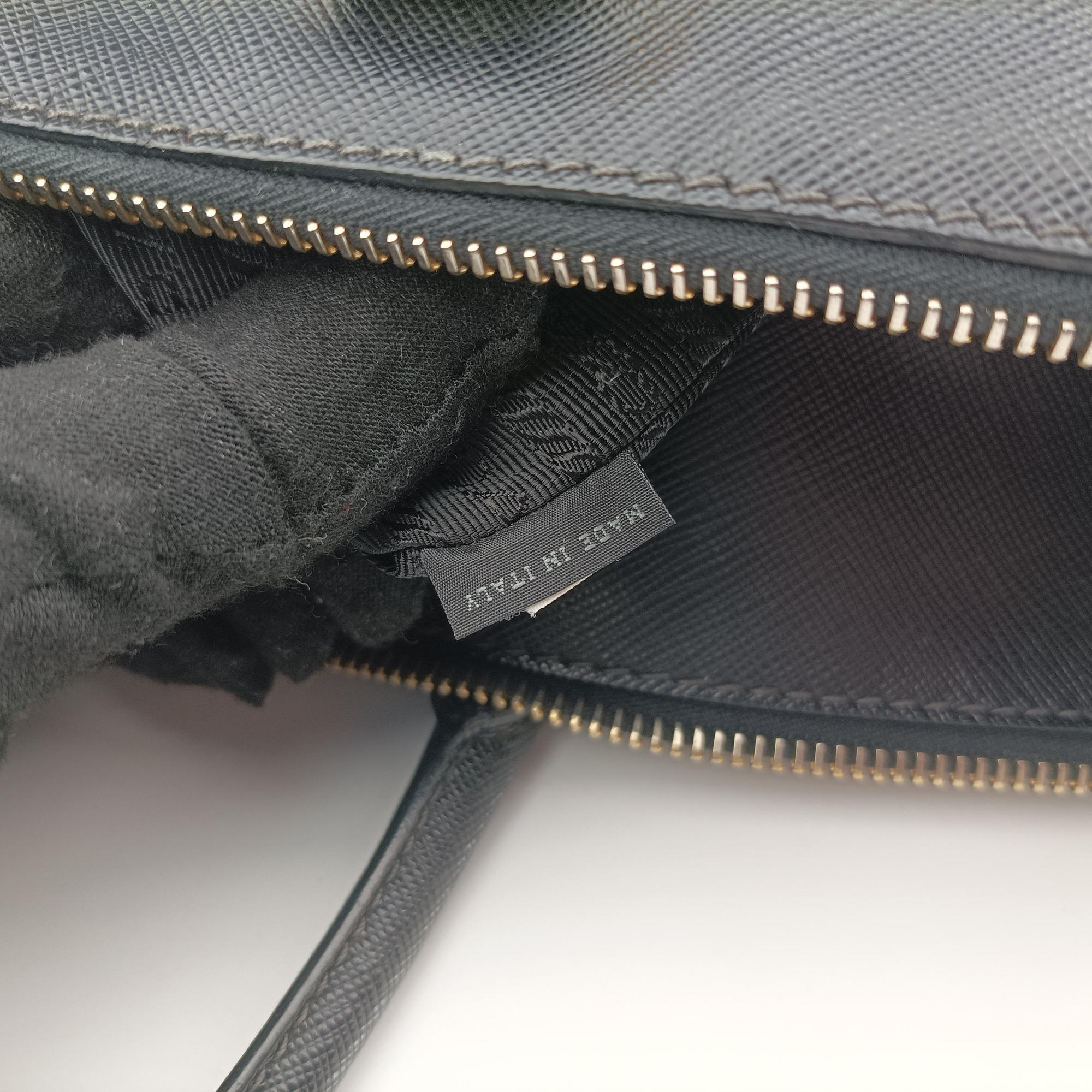 Pre-owned Prada Galleria Black SAFFIANO　Leather BN1802 handbag | stylenewstar
