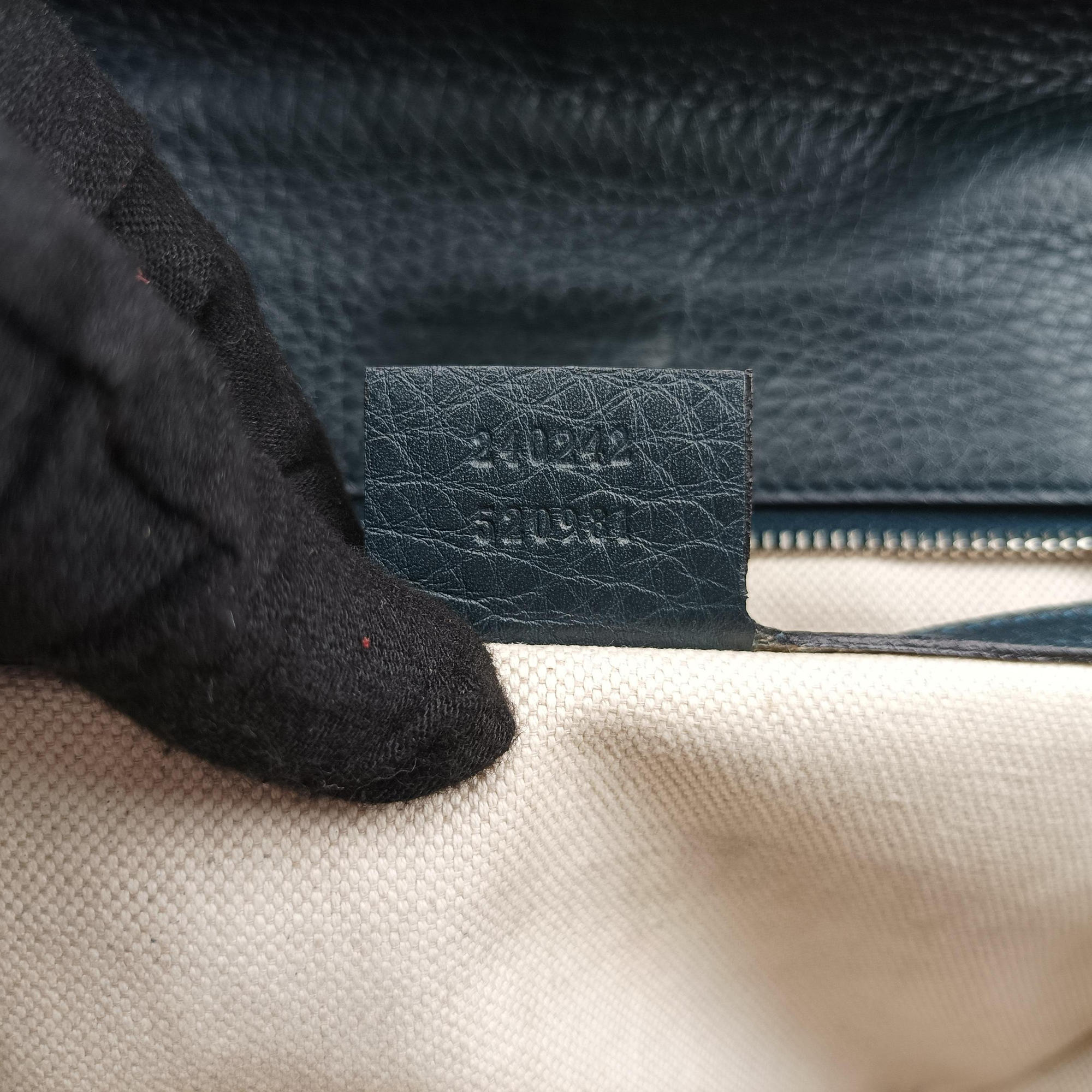 Pre-owned Gucci New Bamboo Blue Leather 240242 shoulderbag | stylenewstar
