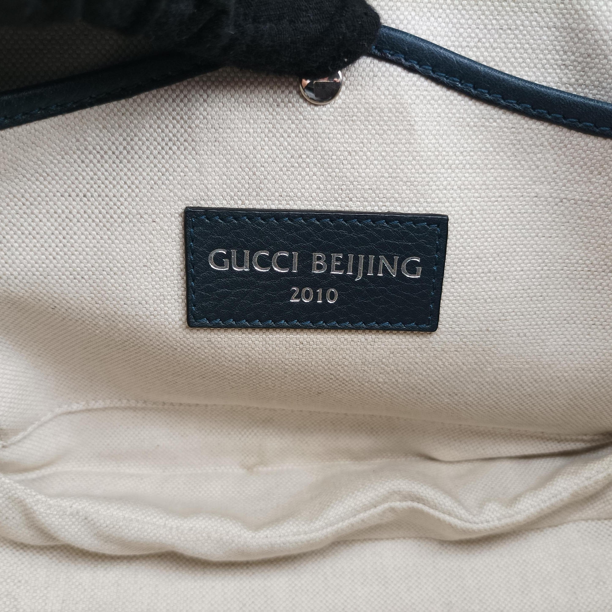 Pre-owned Gucci New Bamboo Blue Leather 240242 shoulderbag | stylenewstar
