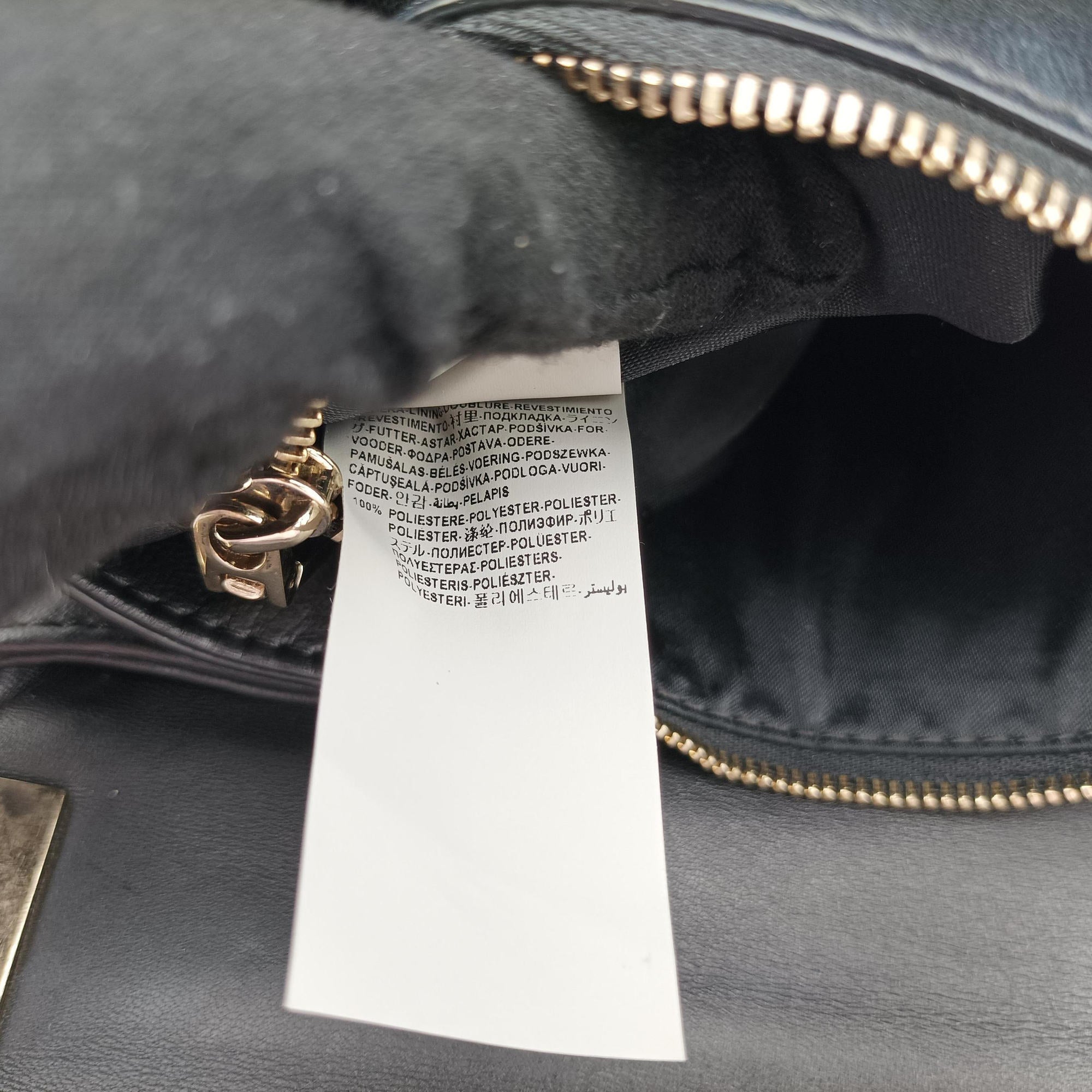 Pre-owned VERSACE Medusa Black leather  shoulderbag | stylenewstar