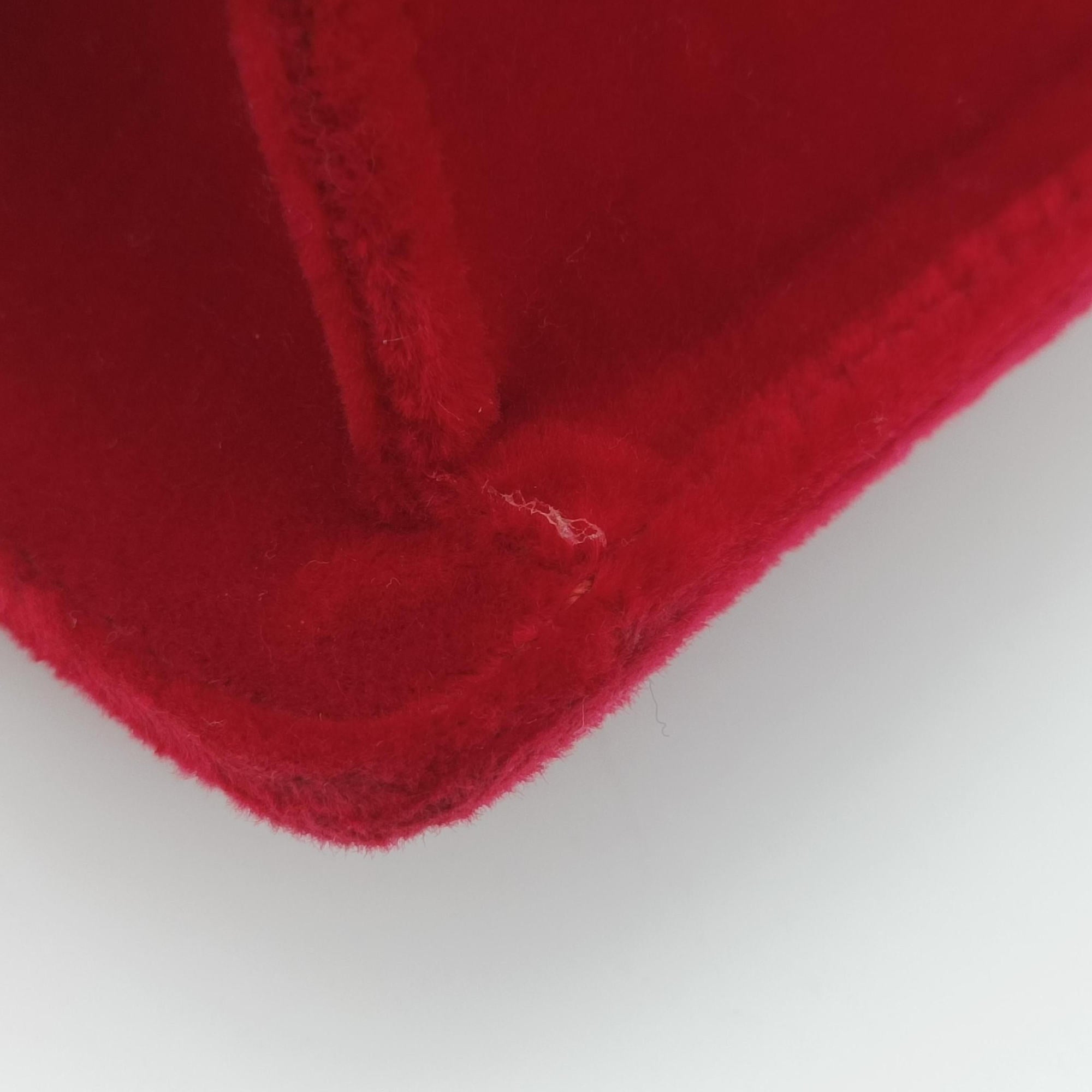 Pre-owned Gucci Square G Red velour 544242 shoulderbag | stylenewstar