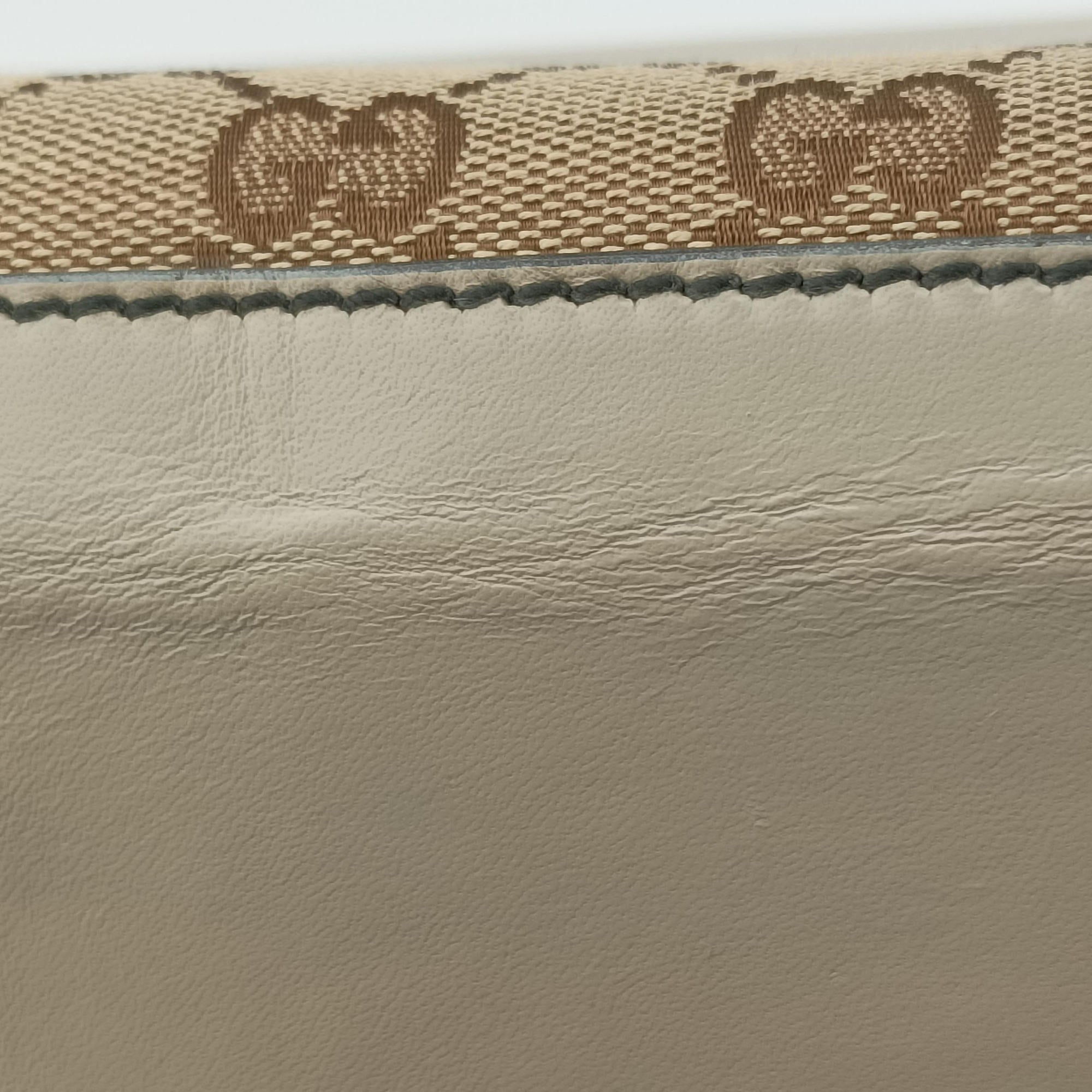 Pre-owned Gucci Emily Beige×white Leather×canvas 295402 shoulderbag | stylenewstar