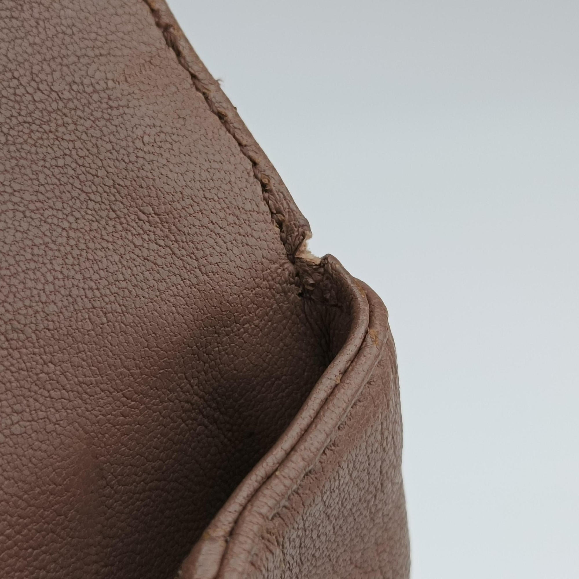 Secondhand Yves Saint Laurent COLLEGE beige Leather 428056 shoulderbag | stylenewstar