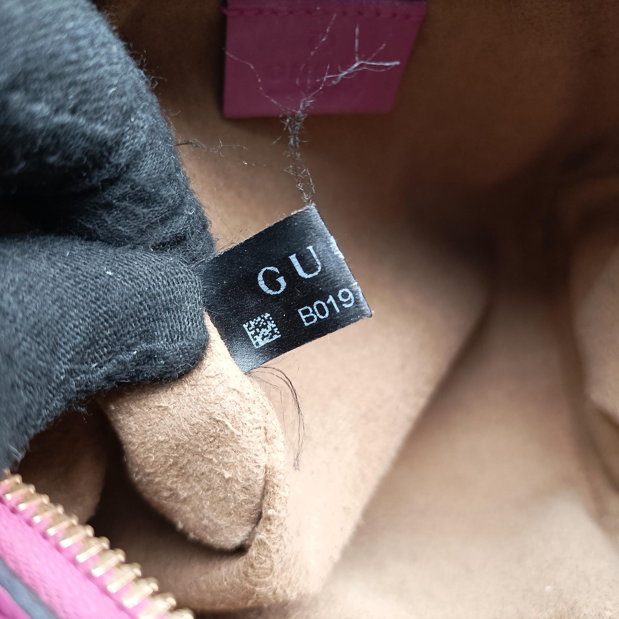 Pre-owned Gucci GG Supreme beige×red×pink PVC coated canvas×Leather 432123 shoulderbag | stylenewstar
