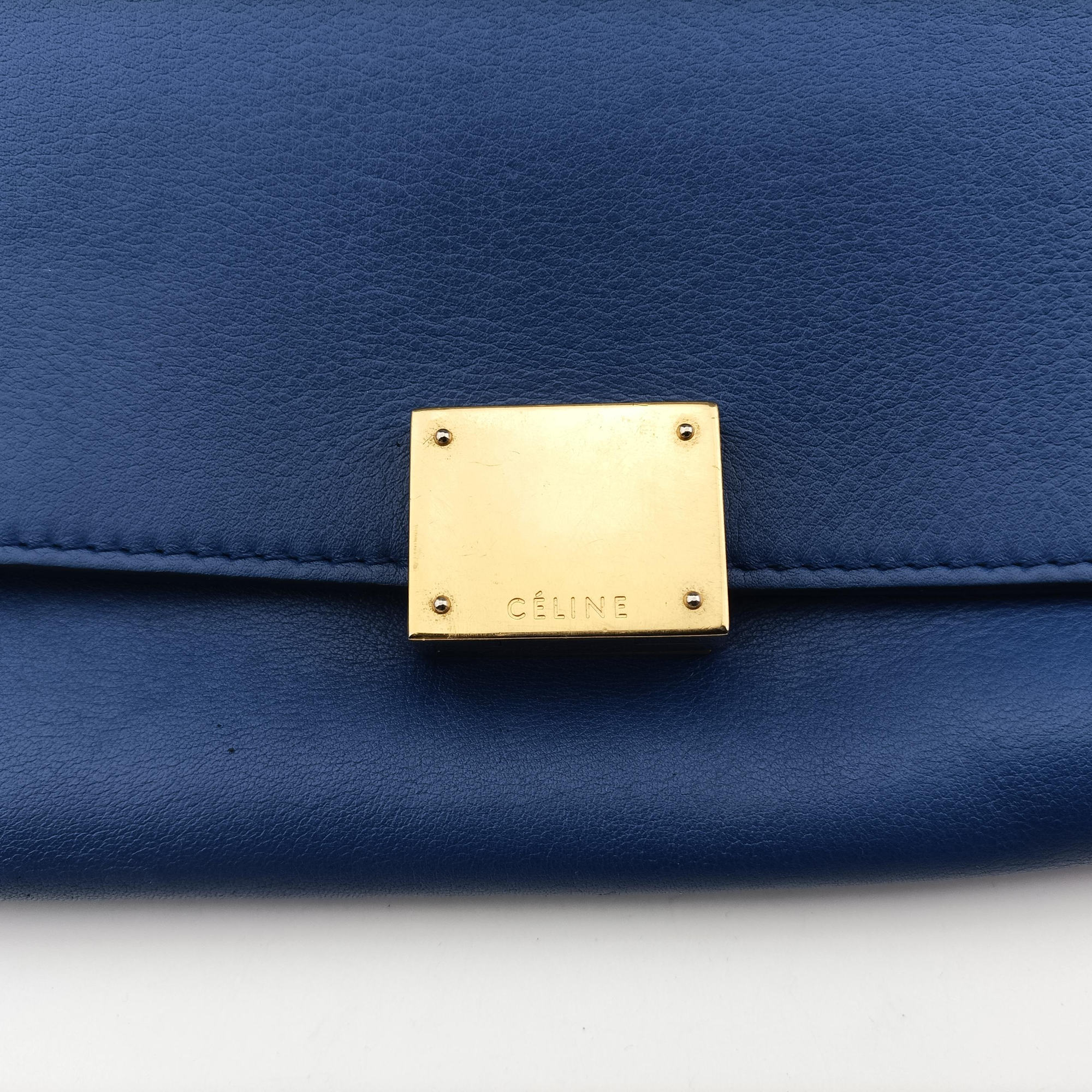 Pre-owned Celine Trapeze Blue Leather×suede  shoulderbag | stylenewstar