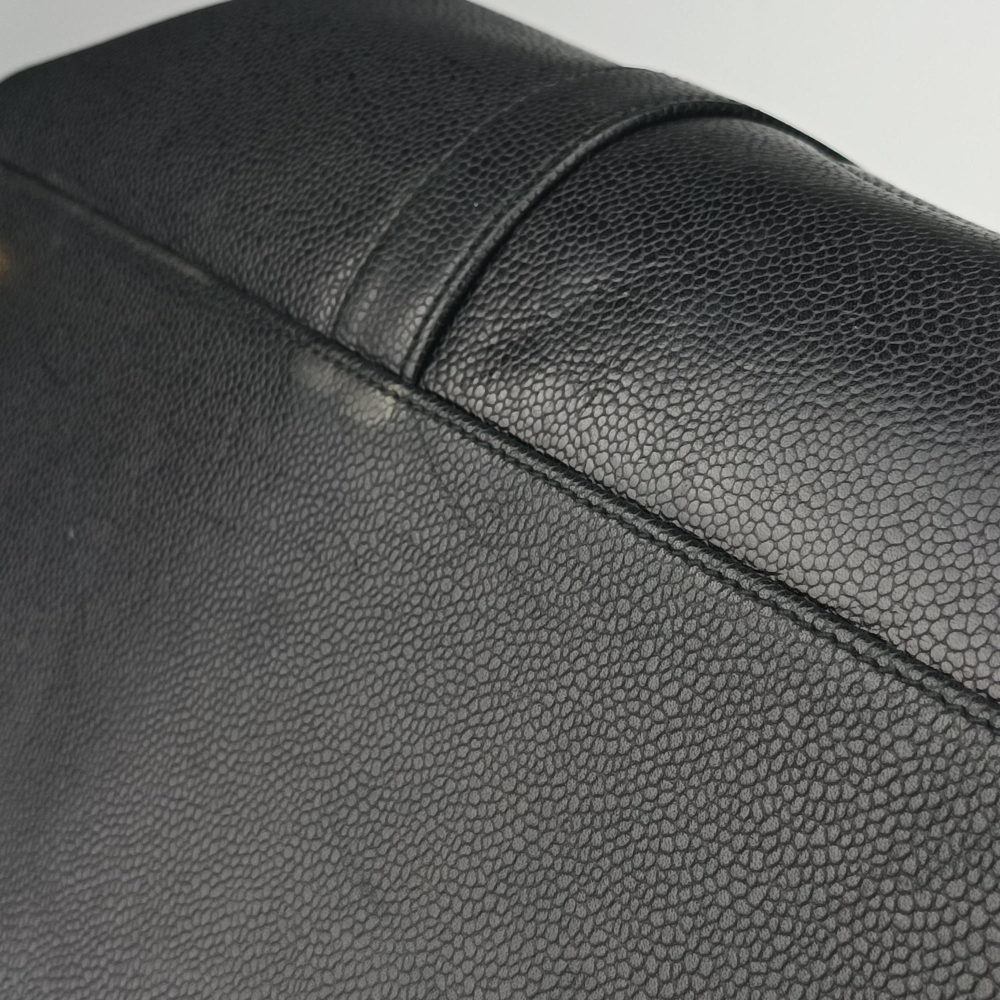 Pre-owned Chanel Deka Coco Mark Boston Black Caviar Skin A01990 handbag | stylenewstar