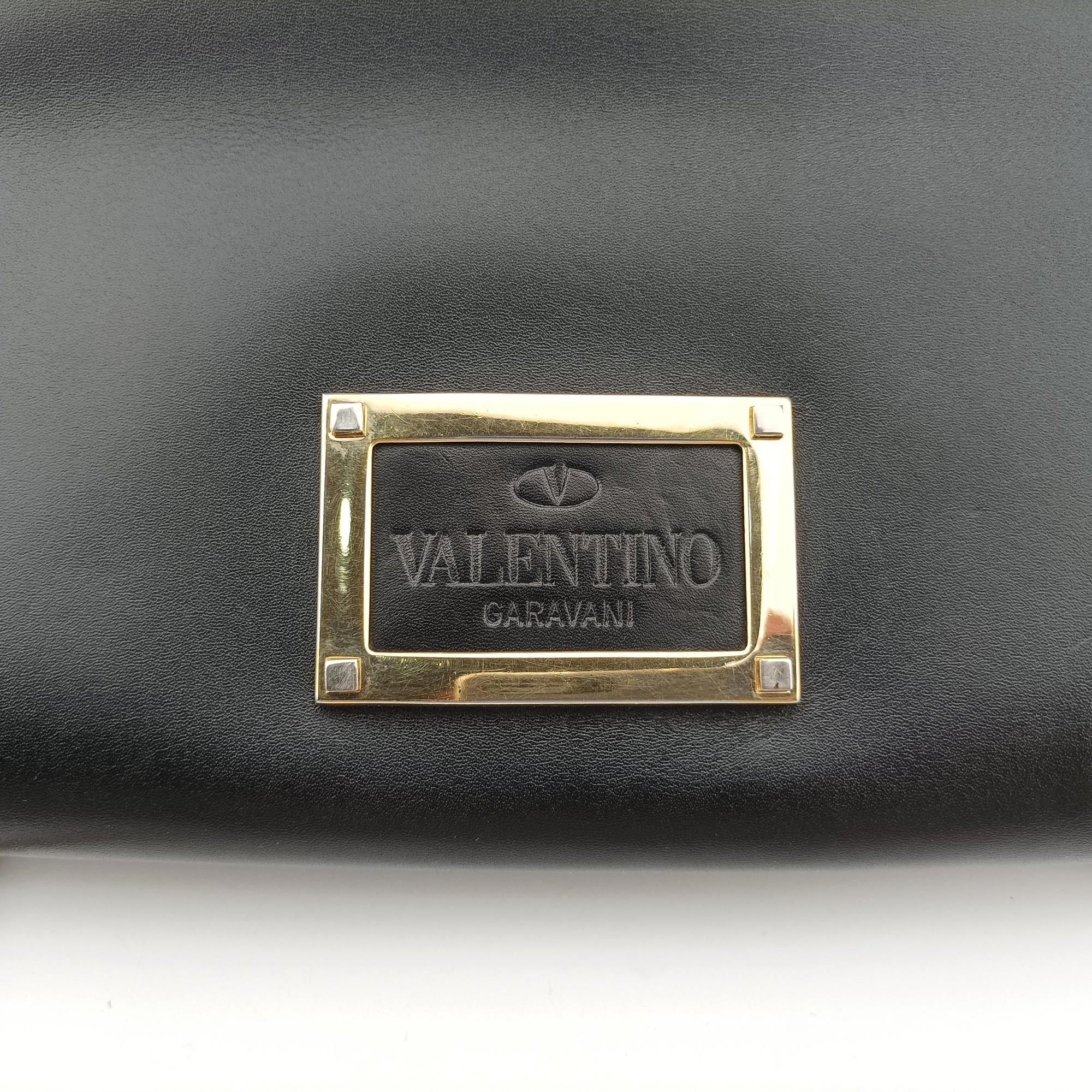 Pre-owned Valentino Rockstud Va Va Voom Black Leather  shoulderbag | stylenewstar
