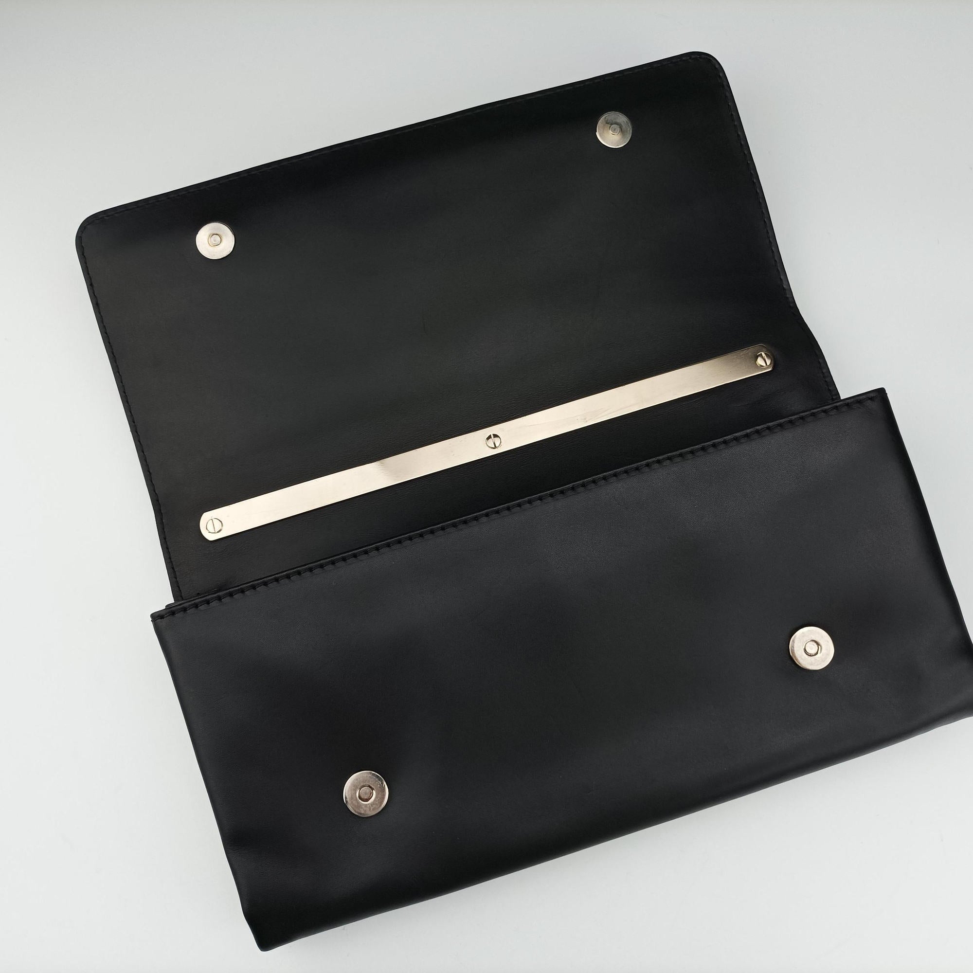 Pre-owned Valentino Rockstud Va Va Voom Black Leather  shoulderbag | stylenewstar