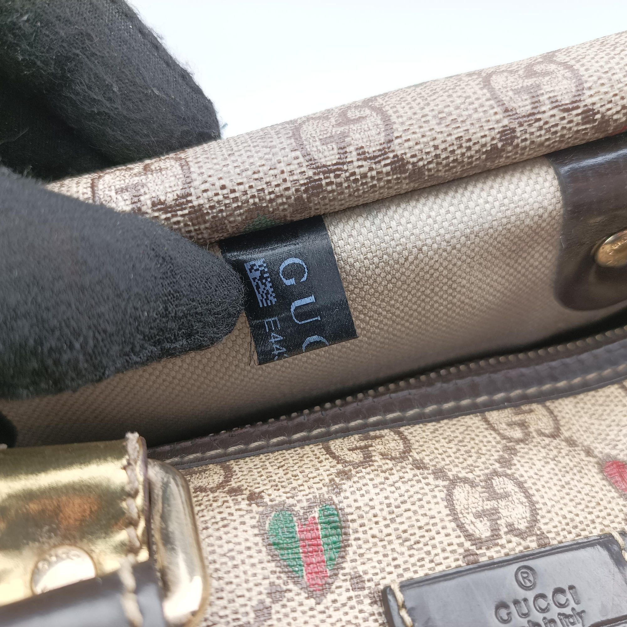 Vintage Gucci GG plus Joy heart print beige×Multicolour PVC coated canvas×Leather 193603 handbag | stylenewstar