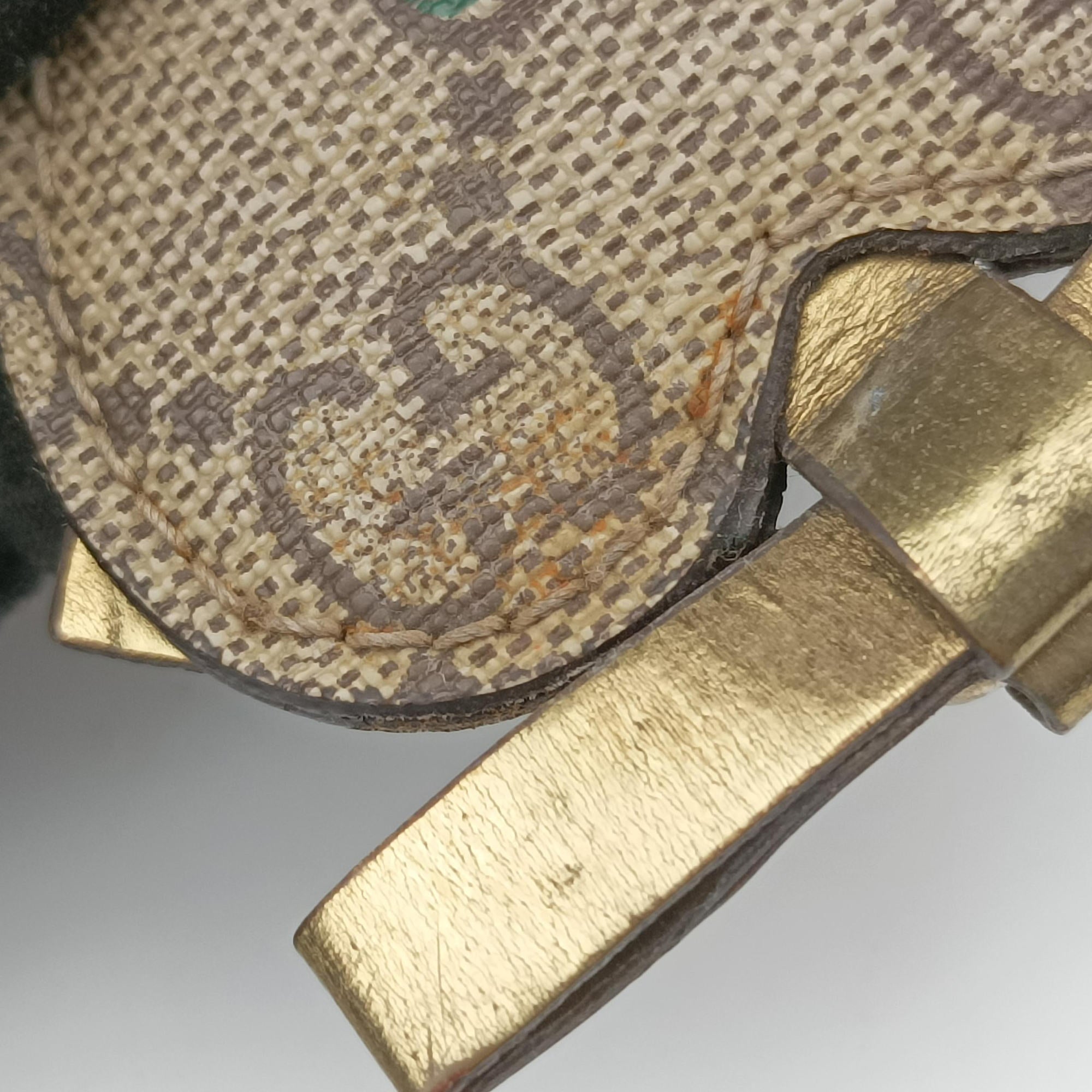 Vintage Gucci GG plus Joy heart print beige×Multicolour PVC coated canvas×Leather 193603 handbag | stylenewstar