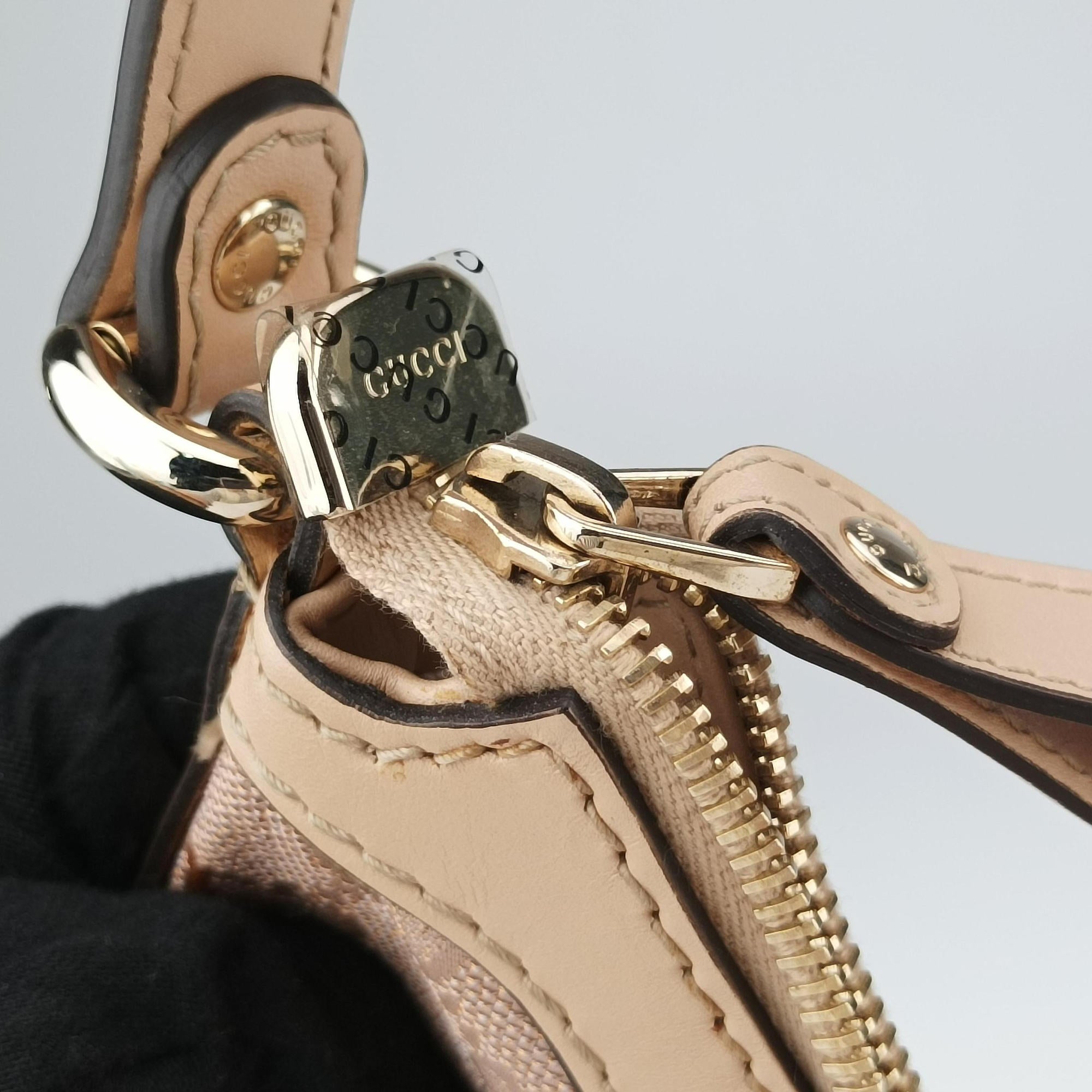 Vintage Gucci Lovely Hobo Pink×beige canvas×Leather 257070 shoulderbag | stylenewstar