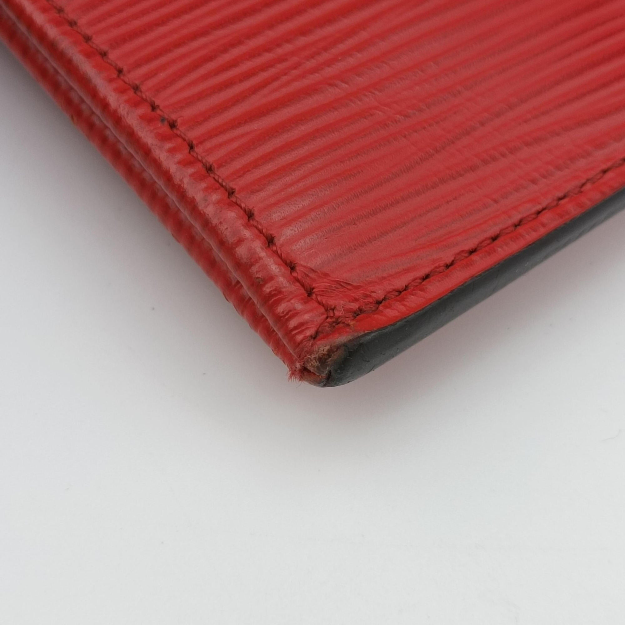 Pre-owned Louis Vuitton Pochette Jour GM Supreme Collaboration ROUGE×white epi M67722 clutchbag | stylenewstar