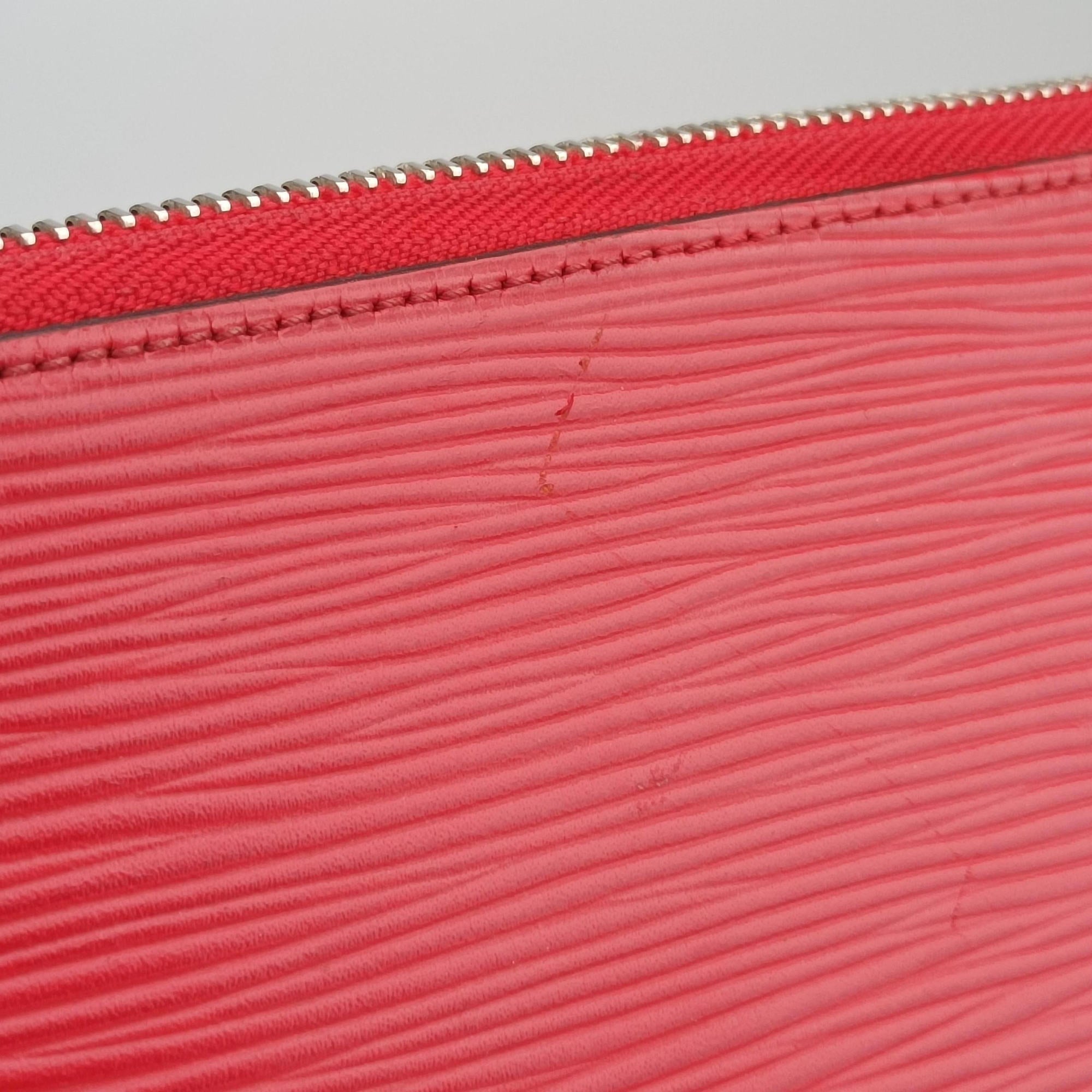 Pre-owned Louis Vuitton Pochette Jour GM Supreme Collaboration ROUGE×white epi M67722 clutchbag | stylenewstar