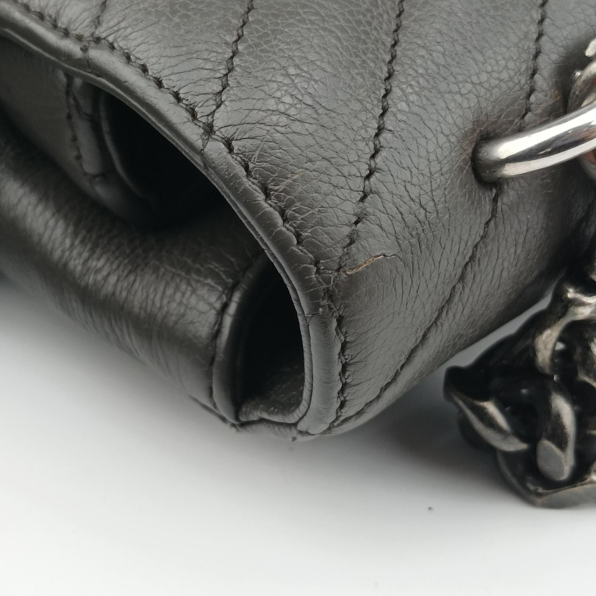 Secondhand Yves Saint Laurent COLLEGE Grey Leather 392738 shoulderbag | stylenewstar
