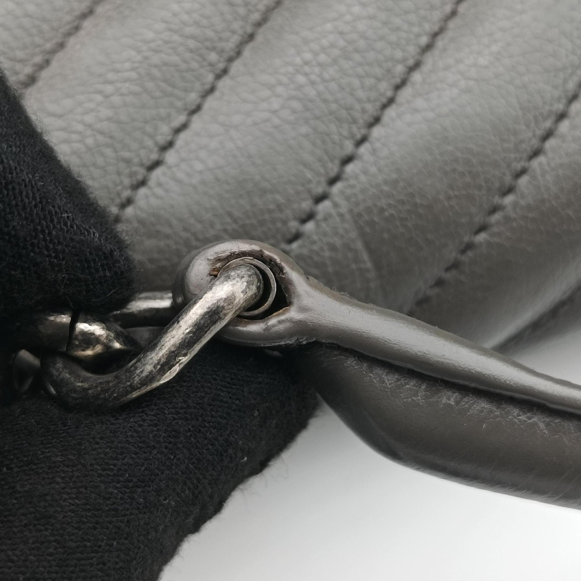 Secondhand Yves Saint Laurent COLLEGE Grey Leather 392738 shoulderbag | stylenewstar
